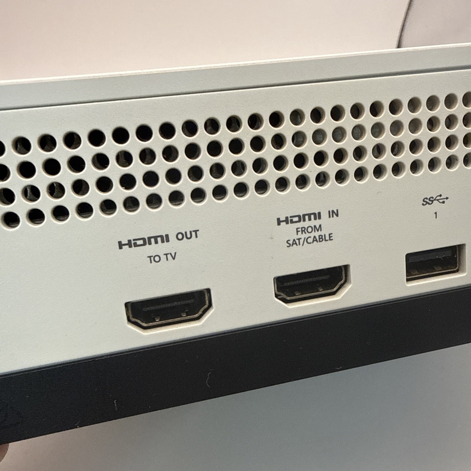 Microsoft Xbox One S Model 1681 Console White For Parts or Repair READ