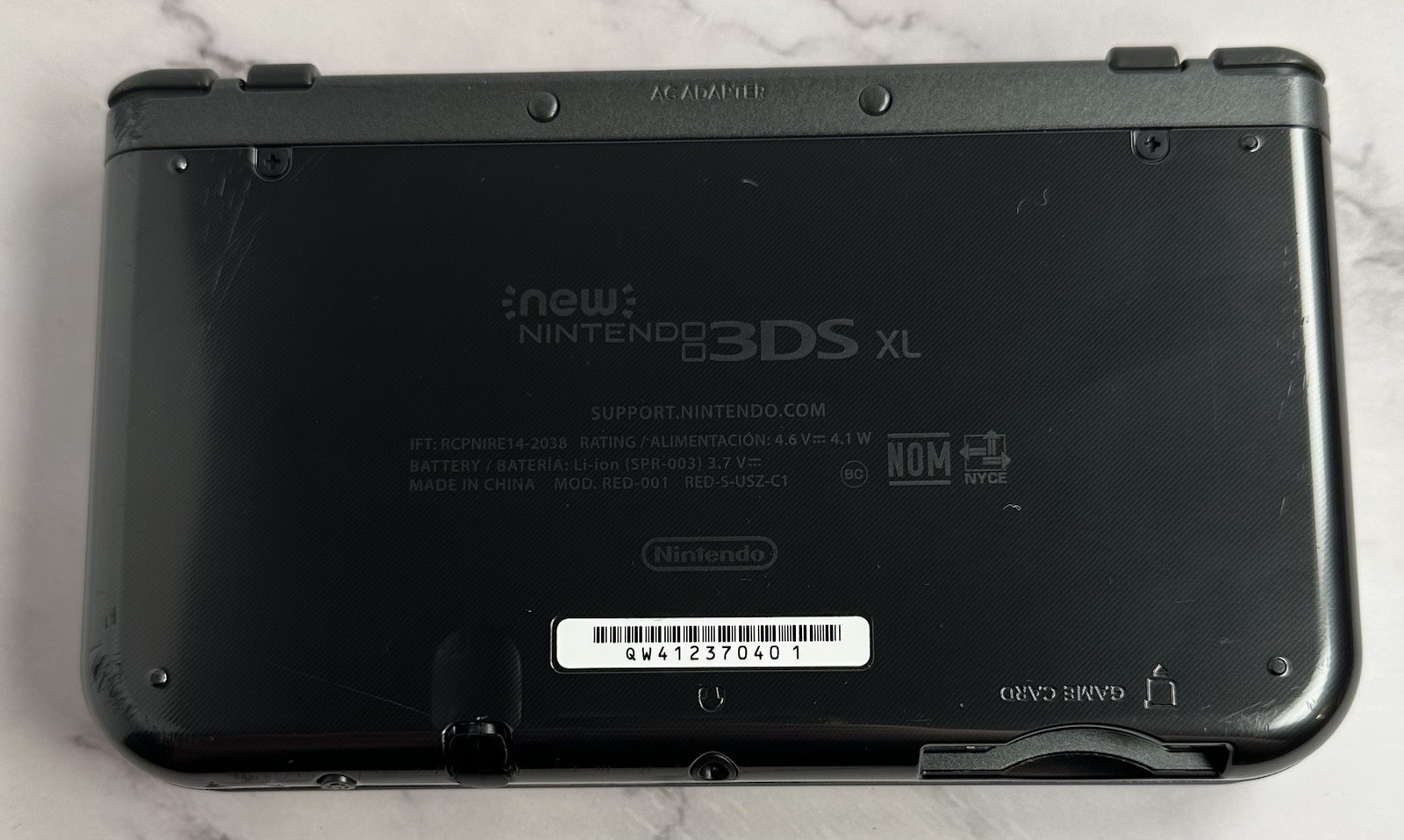 Nintendo New 3DS XL Console W/Charger & Case (DOESN’T READ GAMES/PARTS ONLY)