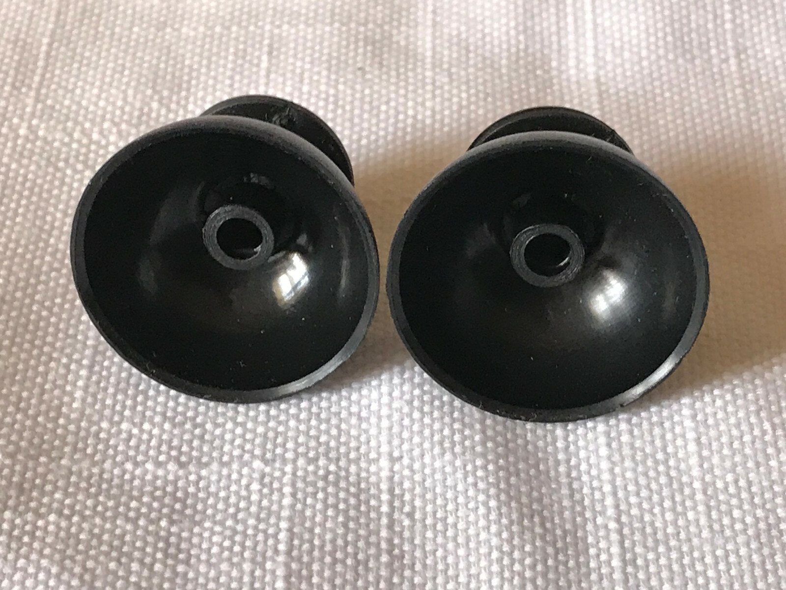 2 Pcs Nintendo Wii Nunchuck Replacement Analog Joystick ThumbStick Caps
