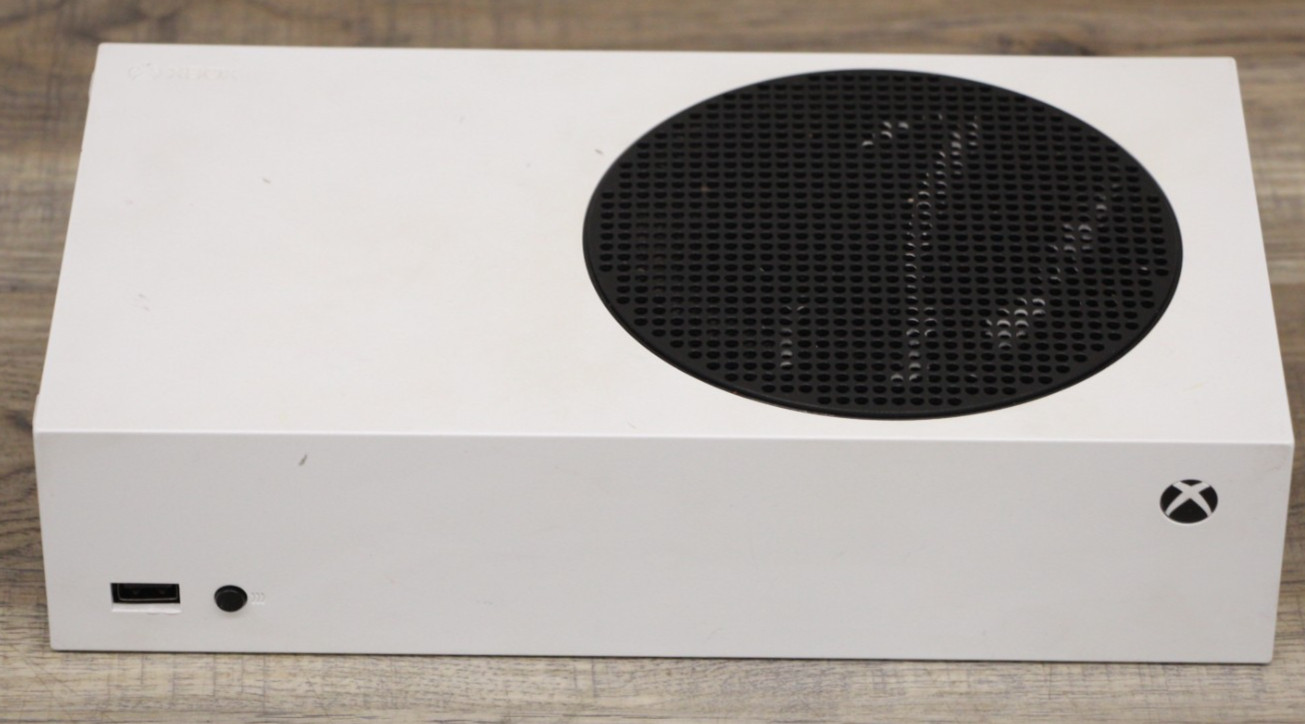 Microsoft Xbox Series S 512GB Console ONLY FOR PARTS/REPAIR White