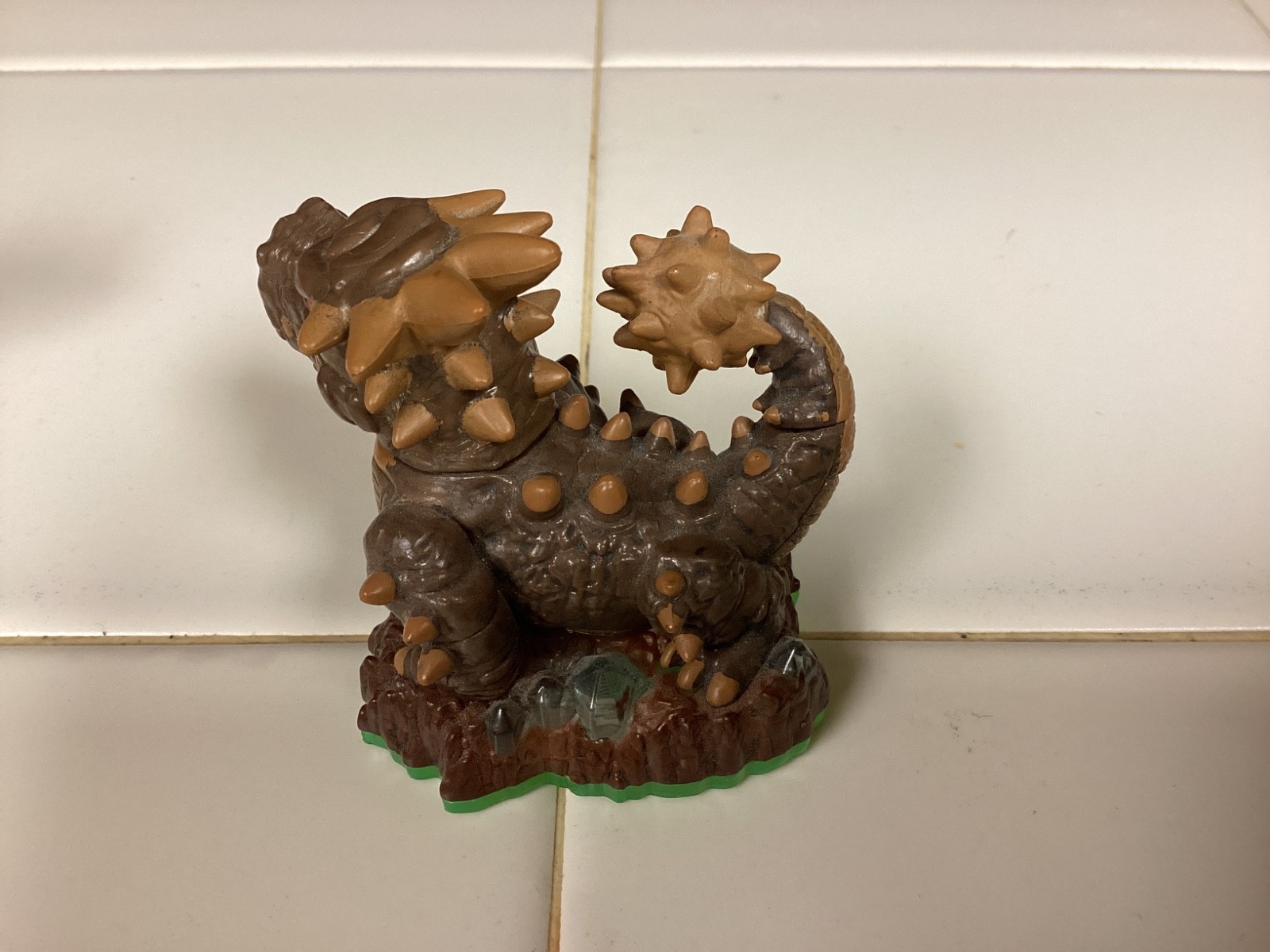 Skylanders Spyros Adventure Variant lot : Blue Bash, Bash , and Legendary Bash