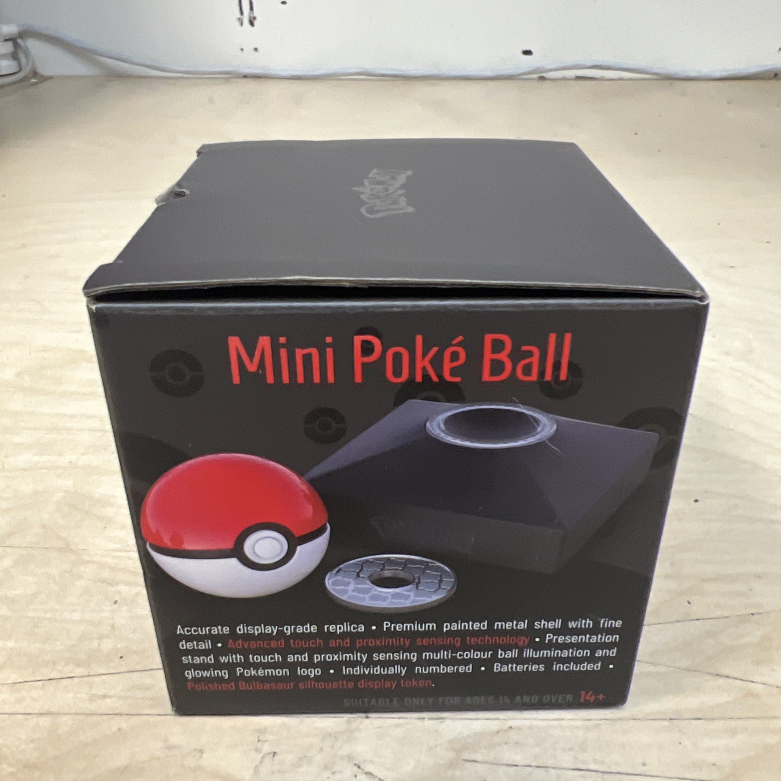Pokemon Mini Ball Replica The Wand Company TWC Red White Pokeball