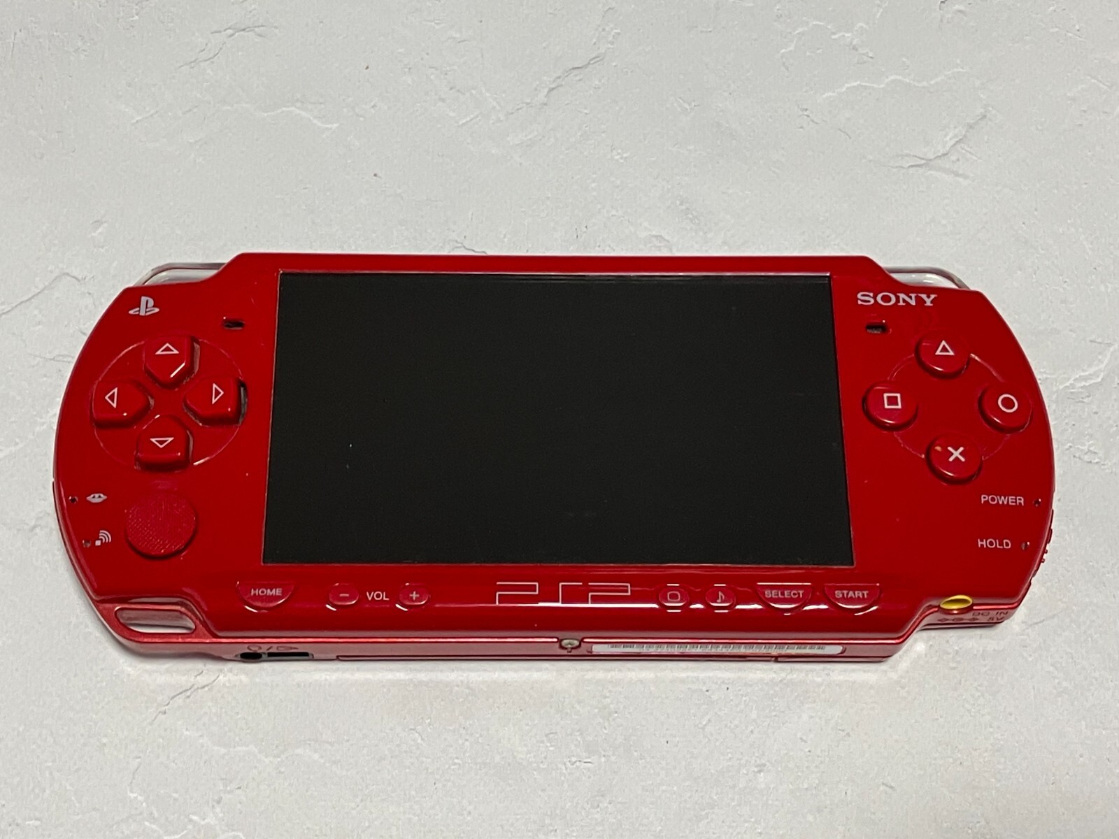 Sony PSP-2000 Console / battery＋charger＋memory stick random 3 games from US
