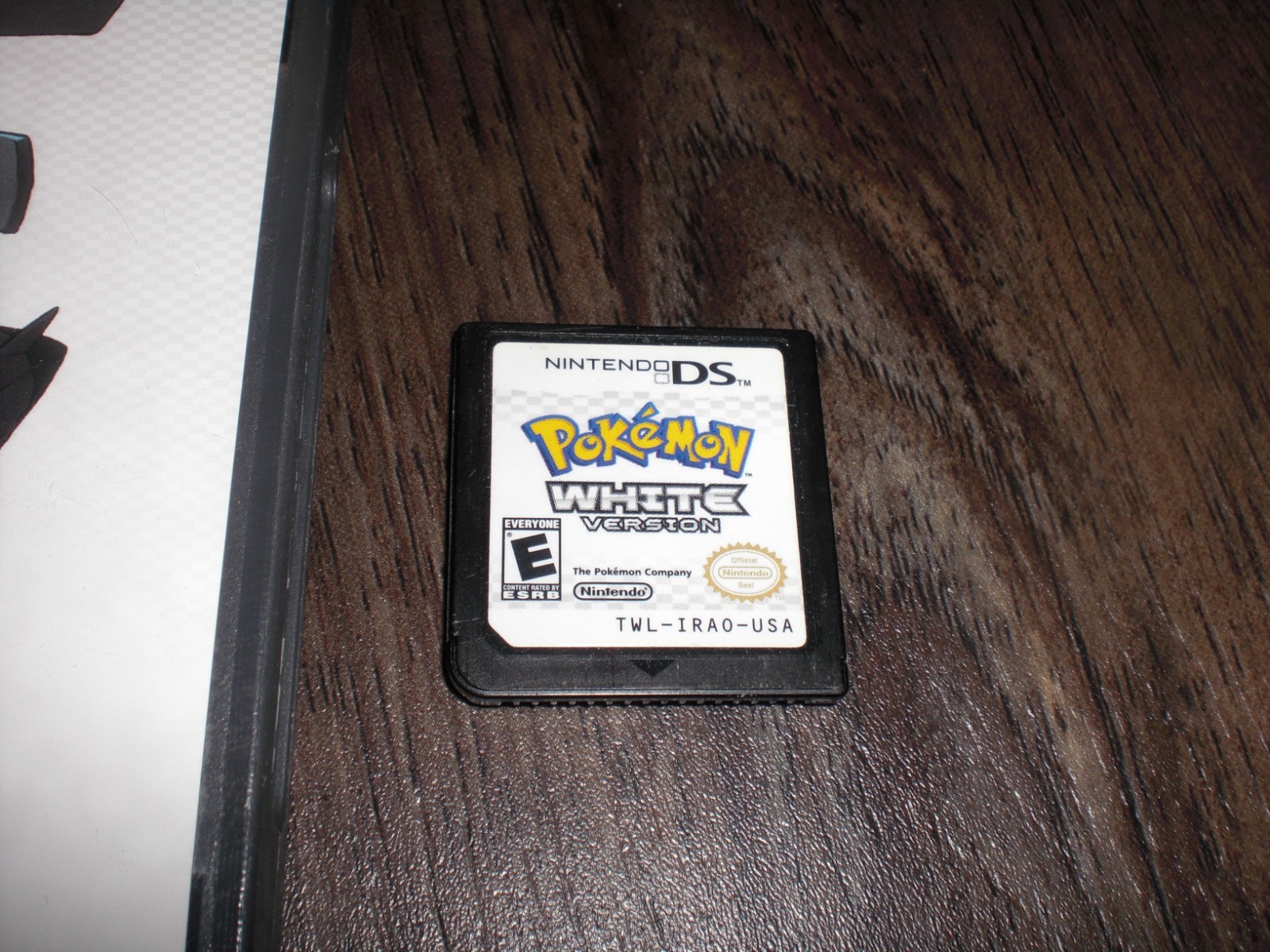 Pokemon White Version 1 AUTHENTIC GENUINE Nintendo DS 3DS XL NEAR COMPLETE CIB 2