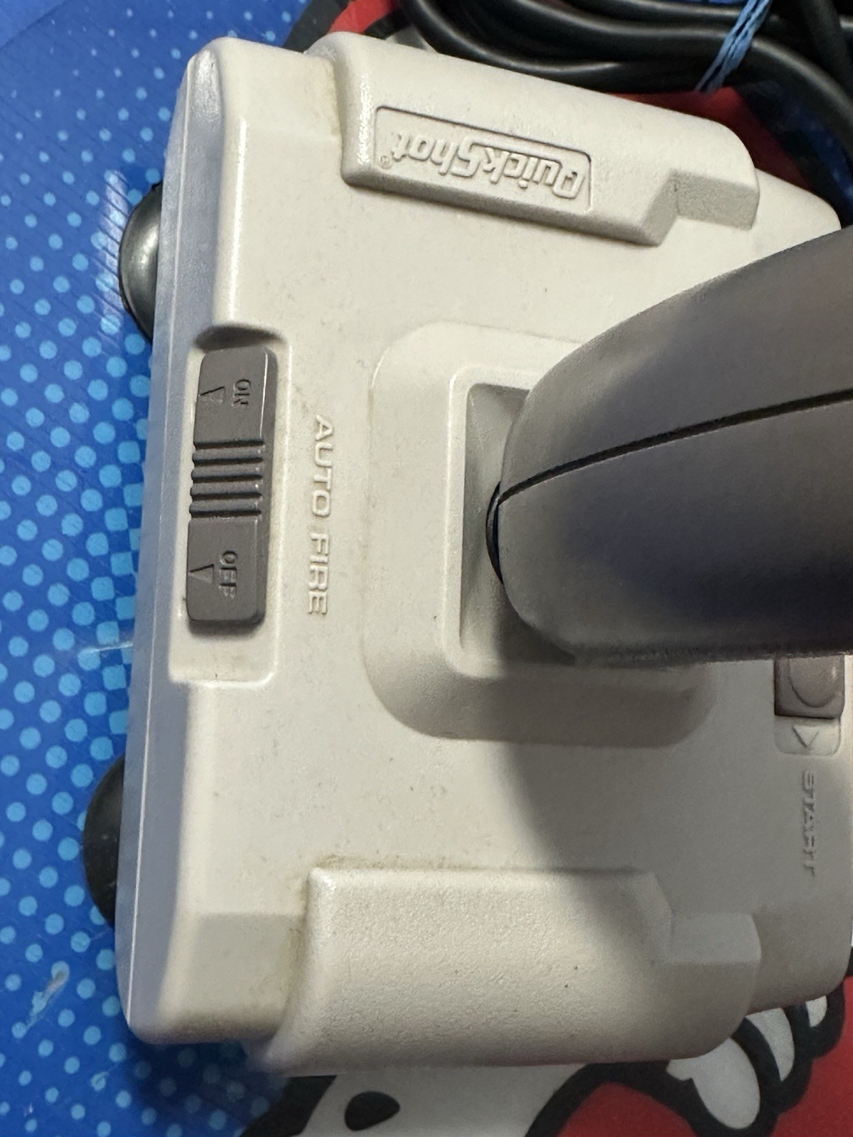 NES 1985 Joystick SVI Spectravideo QUICKSHOT Nintendo 1985