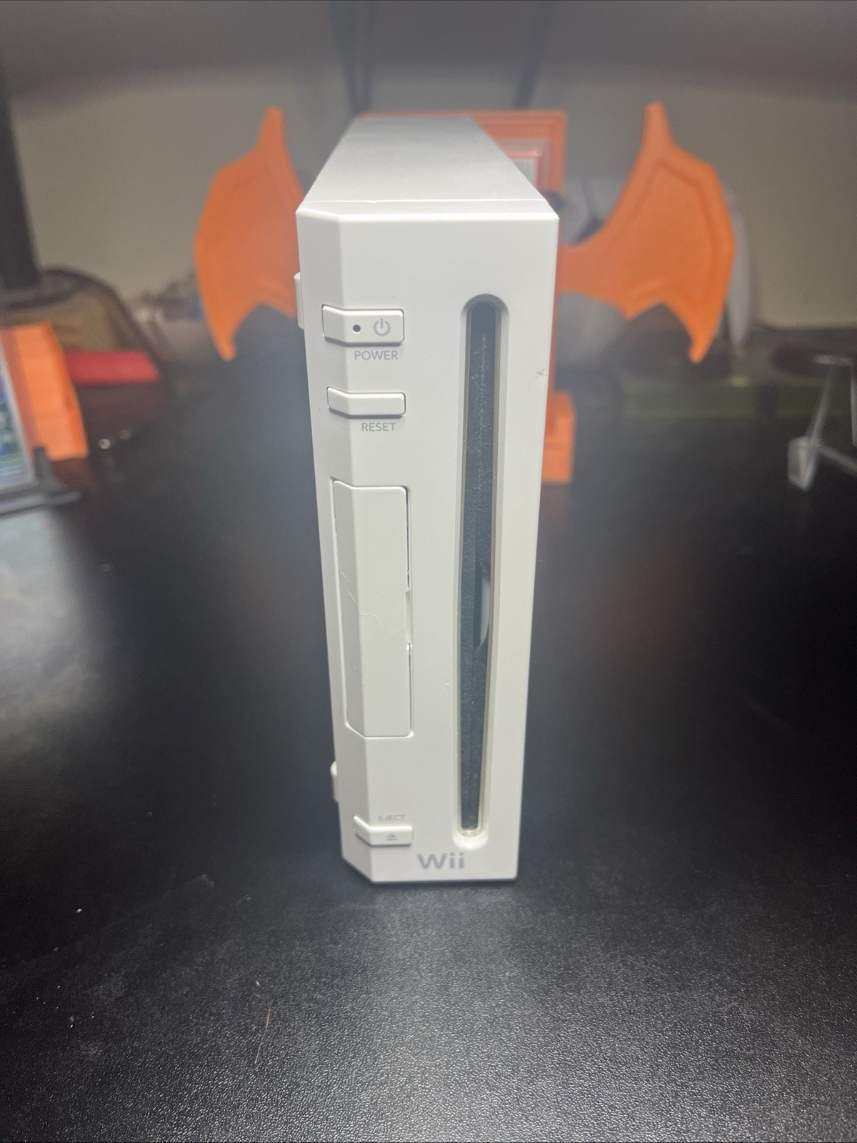 Nintendo Wii RVL-001 512 MB Home Console – White