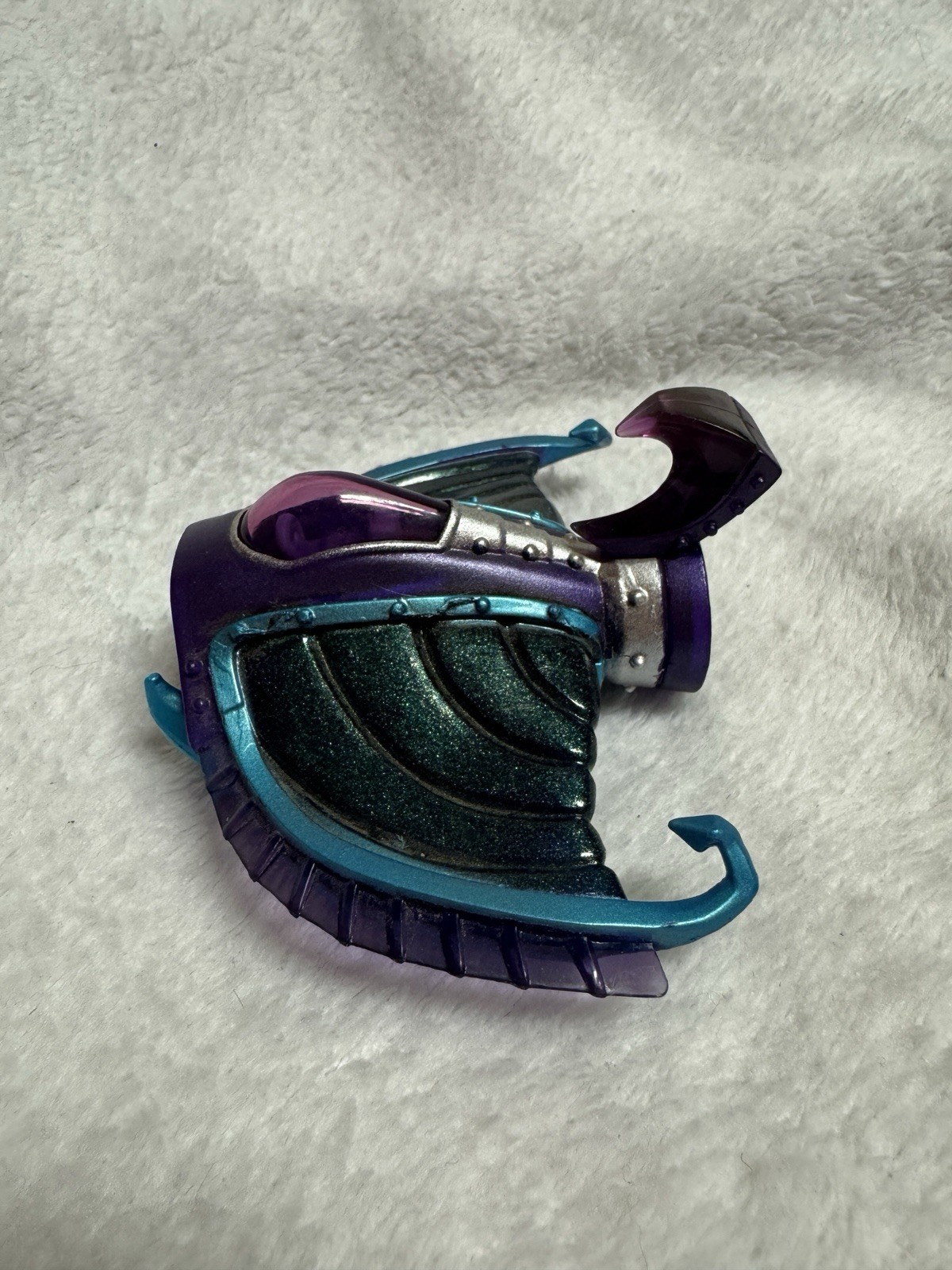 Skylanders Superchargers Shield Striker Vehicle Figure, thump truck, Sea Shadow