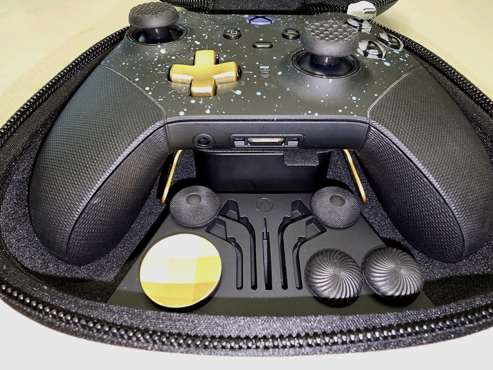 Custom Xbox Elite Series 2 – Zeta Halo Edition – READ – TMR