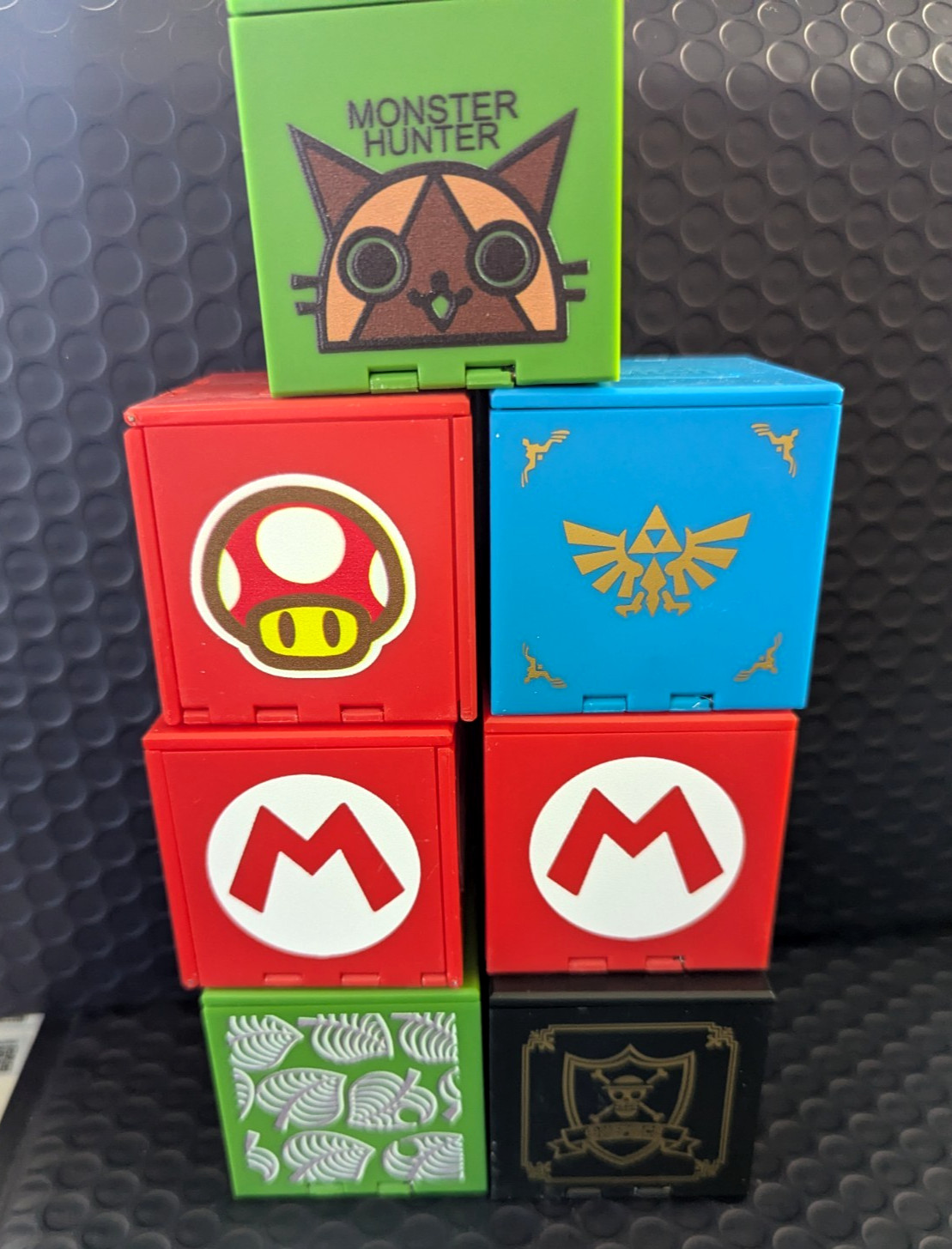 7 Unbranded Mario Nintendo Switch Video Game 12 Cartridge Cube Carrier Holder
