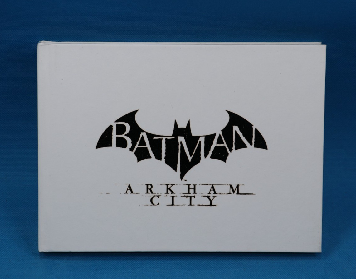 XBOX 360 BATMAN ARKHAM CITY COLLECTORS EDITION GAME ART BOOK TESTED SCRATCH FREE
