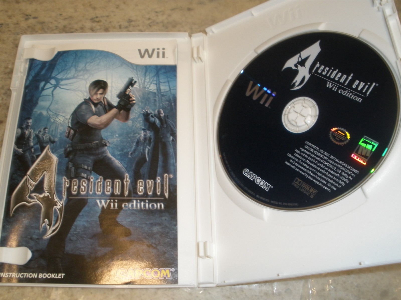Resident Evil 4 — Wii Edition (Nintendo Wii, 2007)