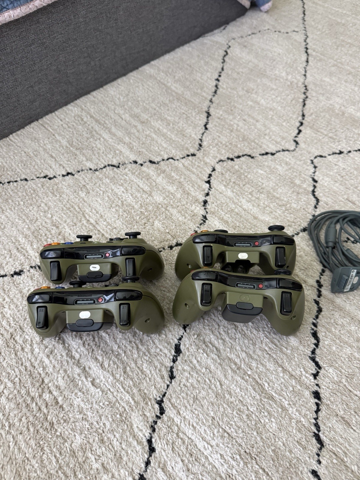 OEM Lot of Four Xbox 360 Halo 3 Special Edition Olive Green Wireless Controllers