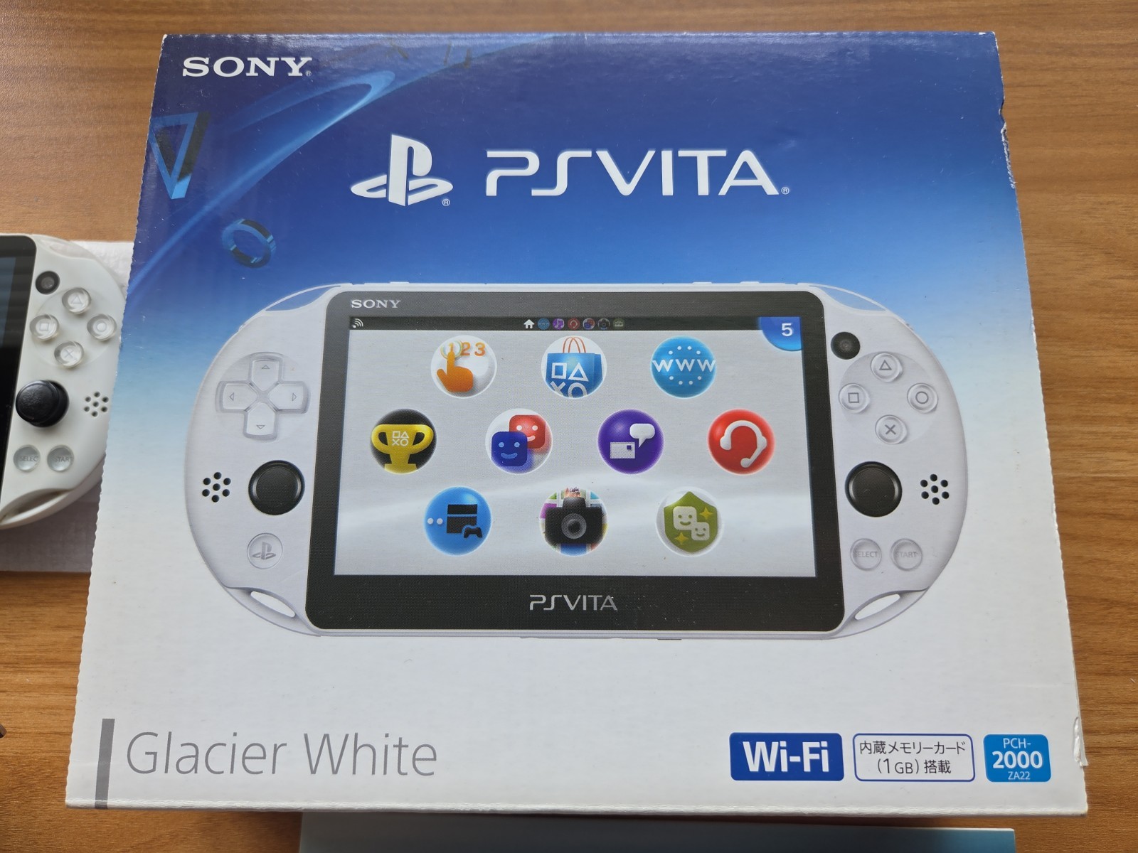 Sony PS Vita PCH-2000ZA22 1GB Handheld Console – Glacier White CIB US SELLER