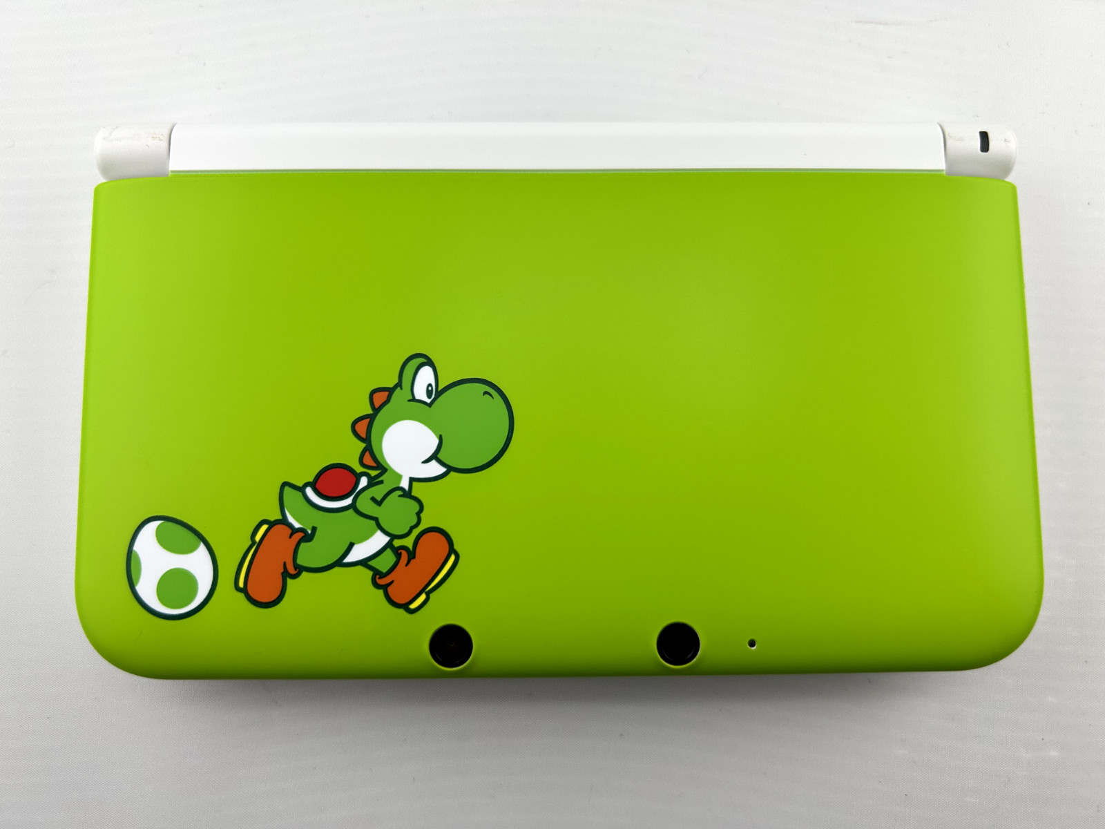 [S-rank] Nintendo 3DS LL Yoshi Edition with Charger/Stylus Region is Japan