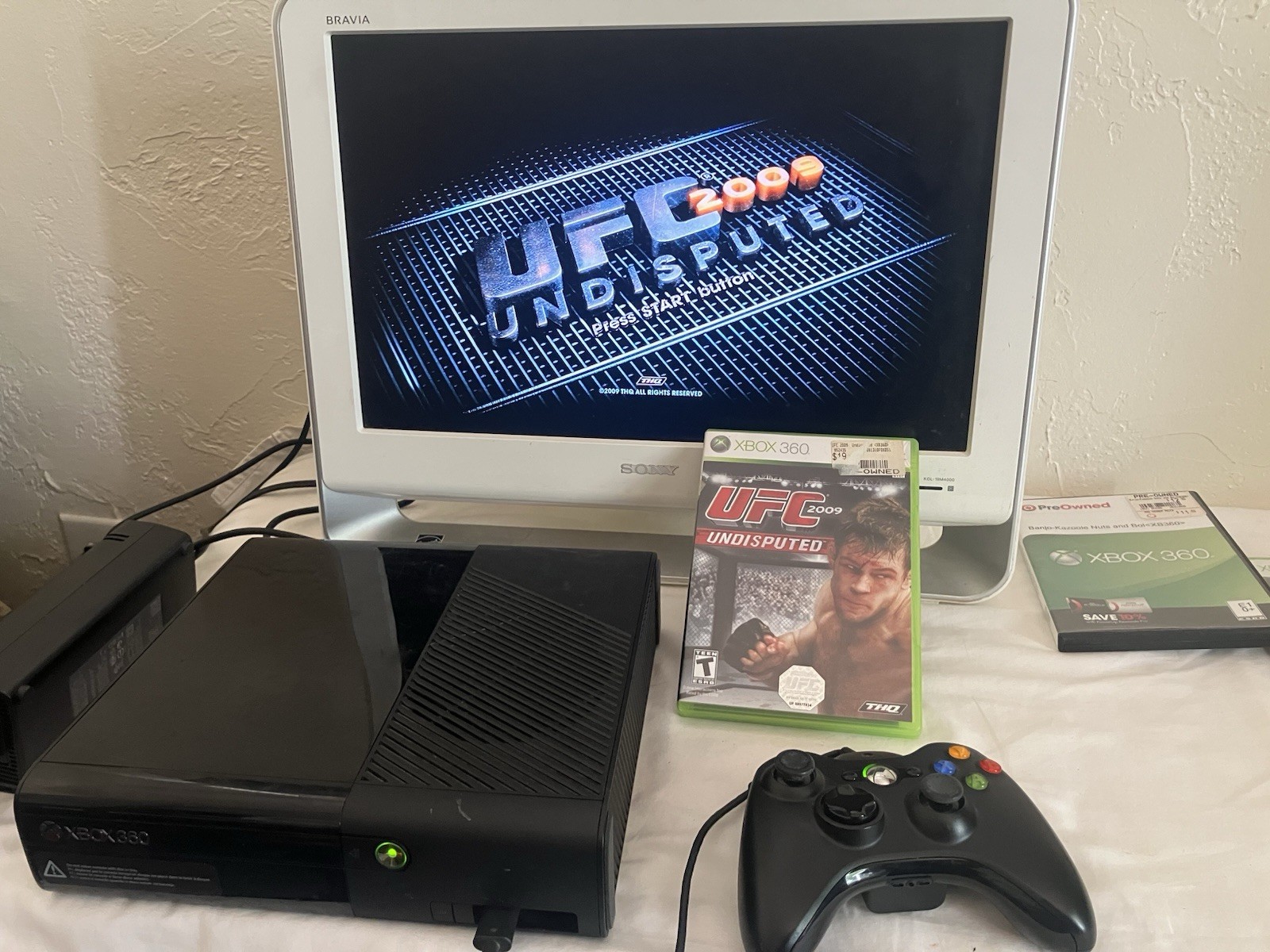 Microsoft Xbox 360 E 250GB Console #1538 W/ 9 Games, Controller, HDMI, Minecraft