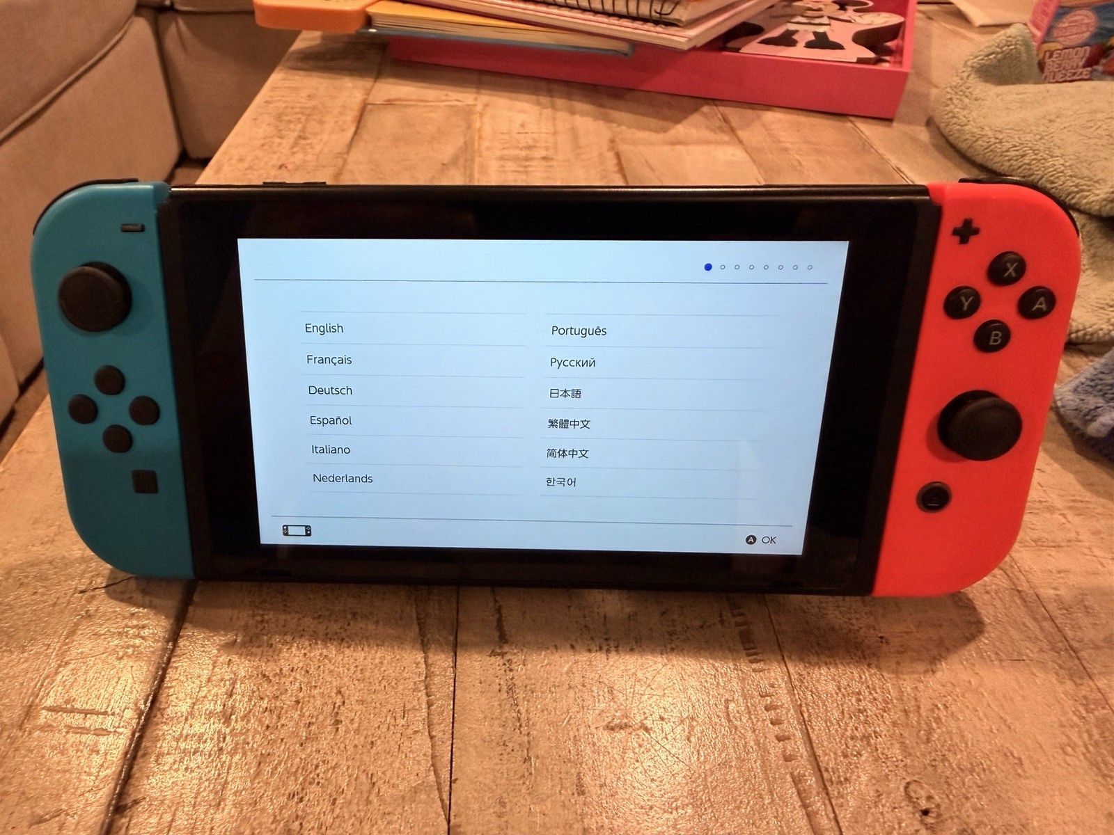 Nintendo Switch V2 HAC-001(-01) Neon Joy-Cons Dock Charger Case Tested