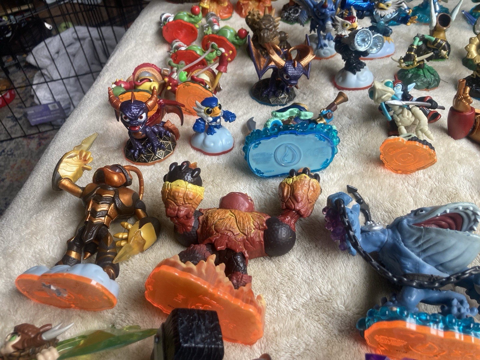 Skylanders Activision Character Action Figure Large Mixed Bundle Lot 58 Pieces