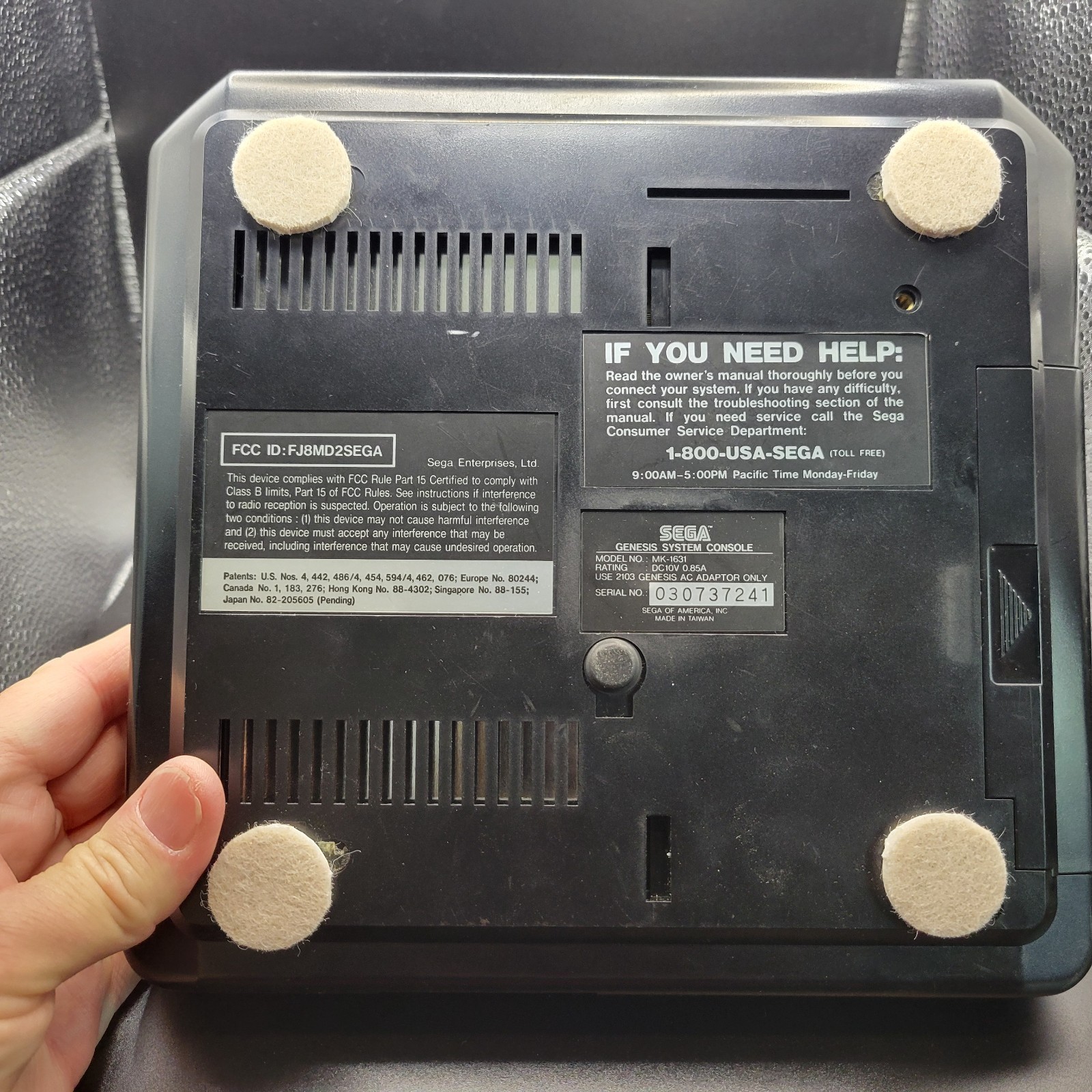 Sega MK-1631 Genesis 1 Console plus some cables