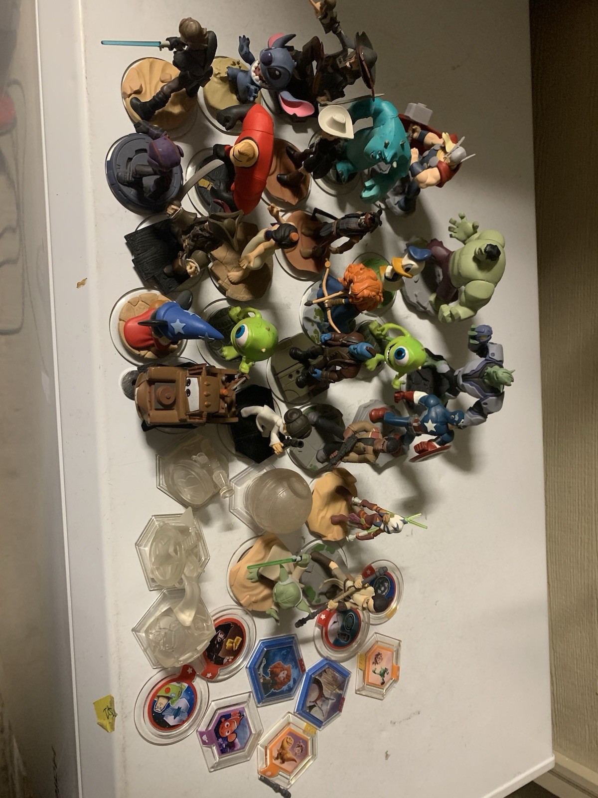 Disney Infinity Lot Of 40 Figures Power Discs All Tested Mickey Stitch Leia Yoda