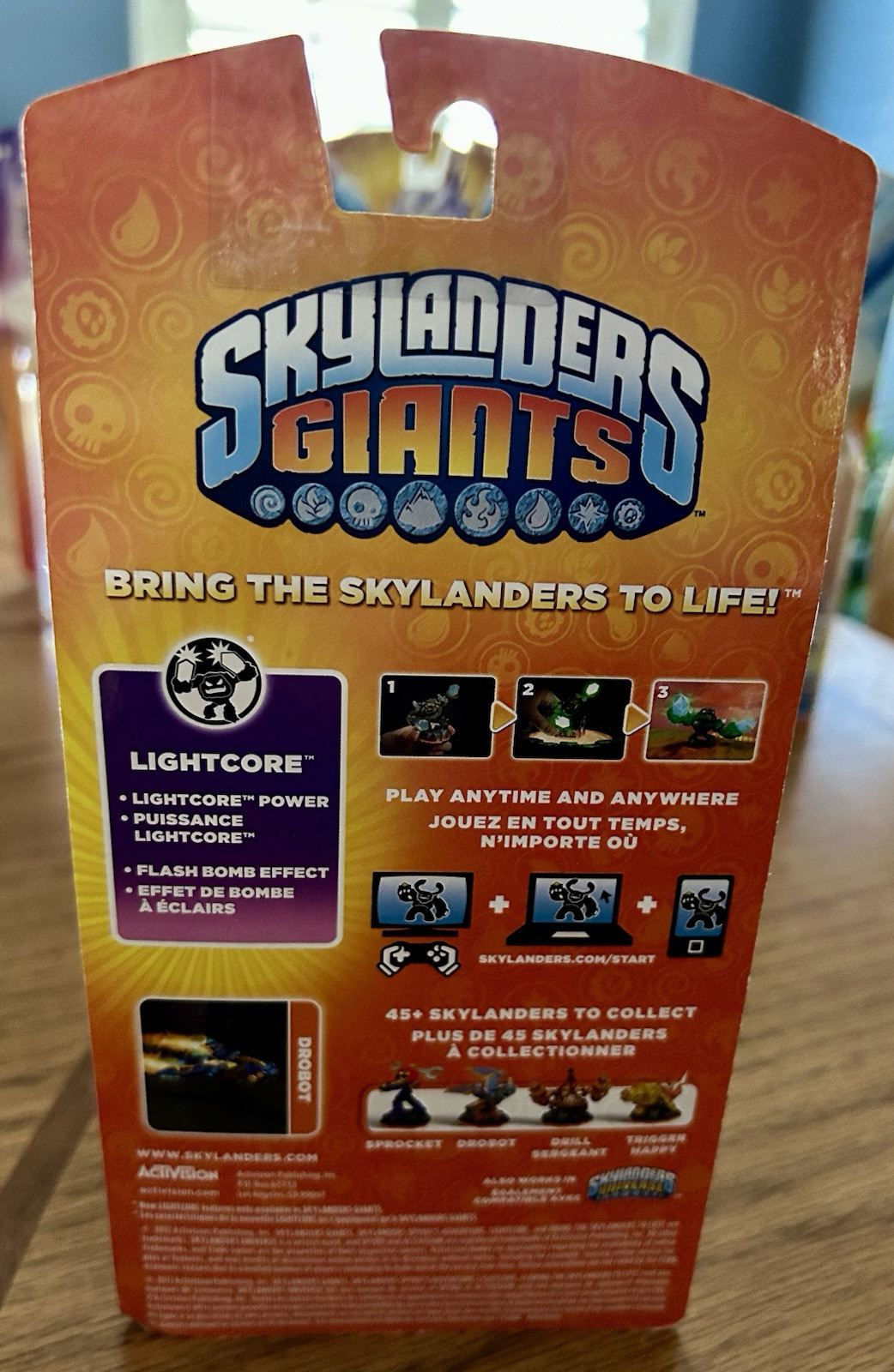 Skylanders Giants Lightcore Drobot NEW UNOPENED- See PICTURES LIGHTS UP