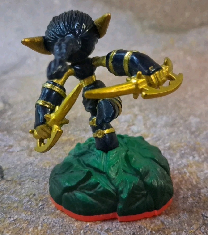 Skylanders Giants – Legendary Stealth Elf Figure Only *SEE DESC*