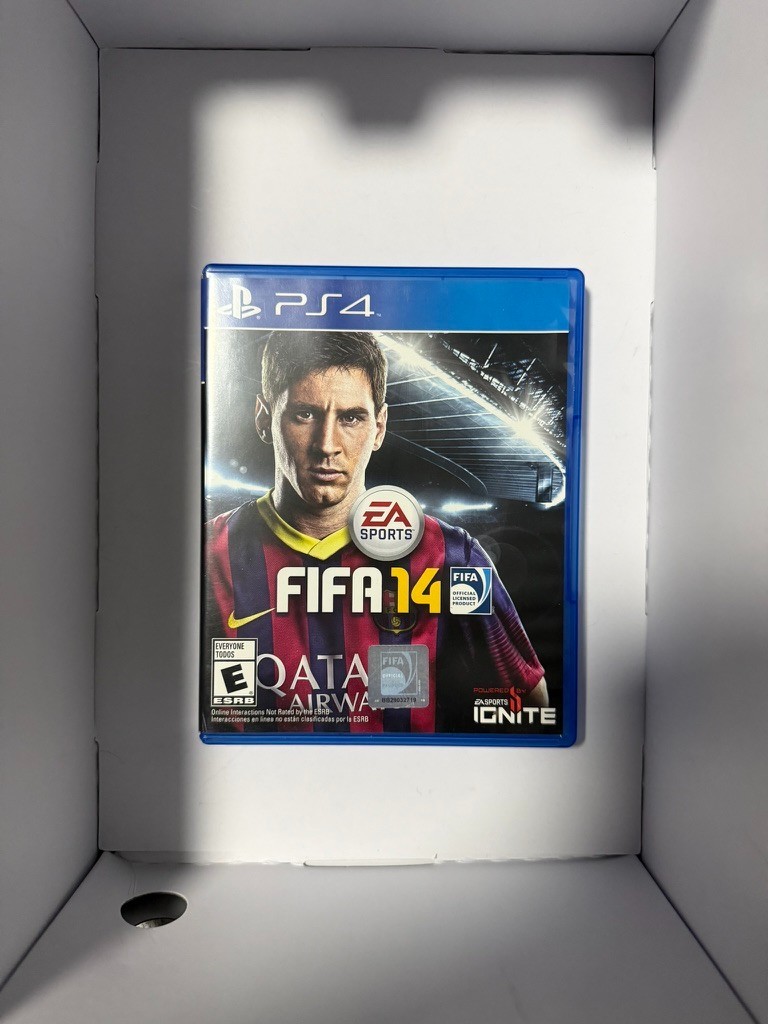 FIFA 14 PS4 Complete CIB Lionel Messi Soccer Football Game PlayStation 4