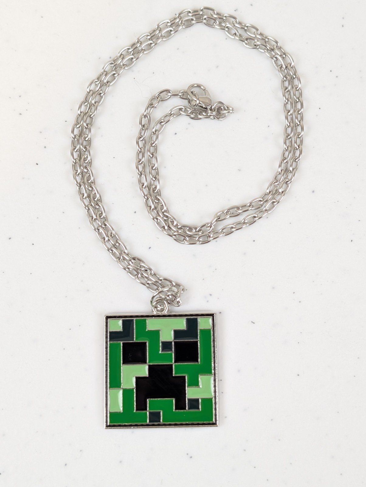 Minecraft Style Creeper Necklace Pixel Green Enamel Pendant Gamer Jewelry 22″