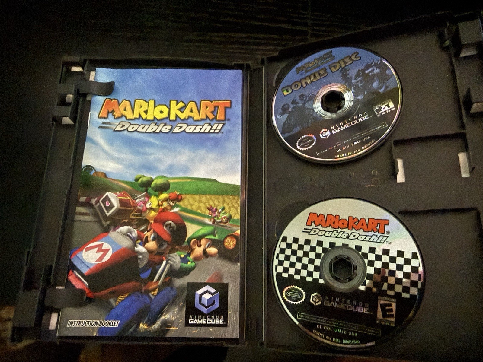 Mario Kart: Double Dash & Bonus Disk (2003) CIB For Nintendo GameCube w/ Manual!