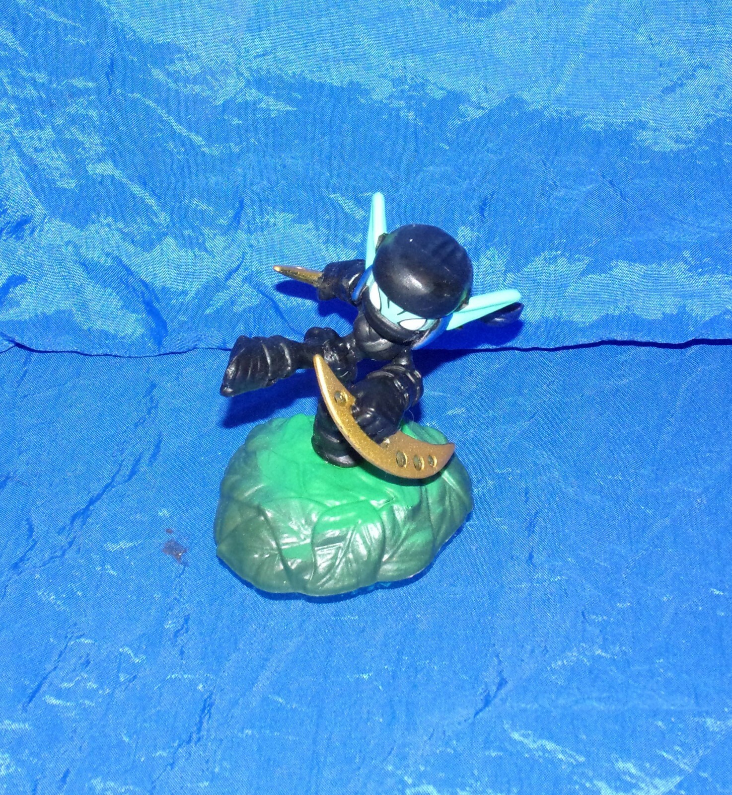 Activision Skylanders Lot of 6 Crypt Crusher Chop Chop Bang Bang Stealth Elf Rex