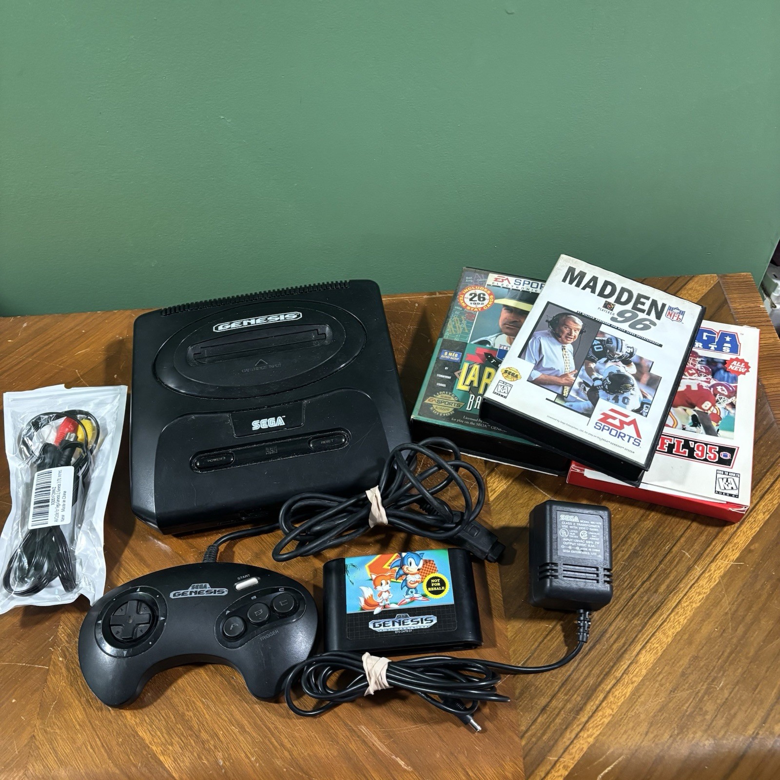 Sega Genesis Model 2 MK-1631 Console w Sonic 2, Madden 96 – Tested Works Great!
