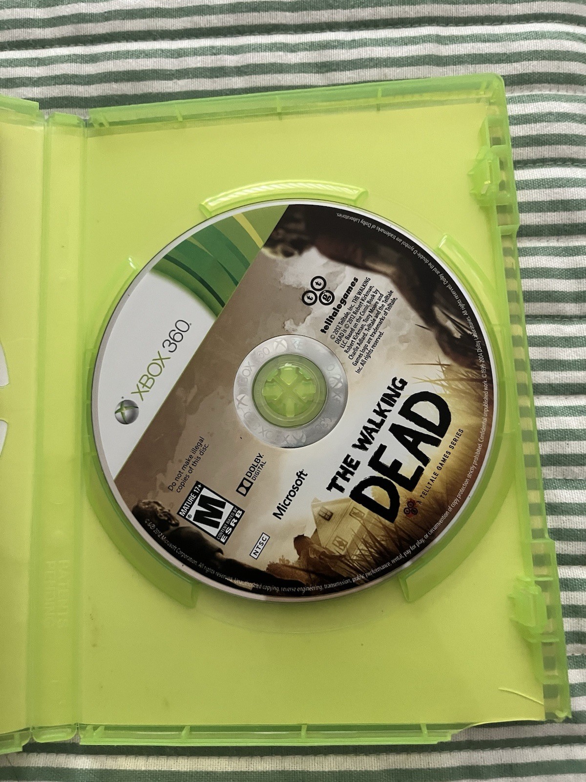 The Walking Dead: A Telltale Games Series (Microsoft Xbox 360) – CIB – Tested