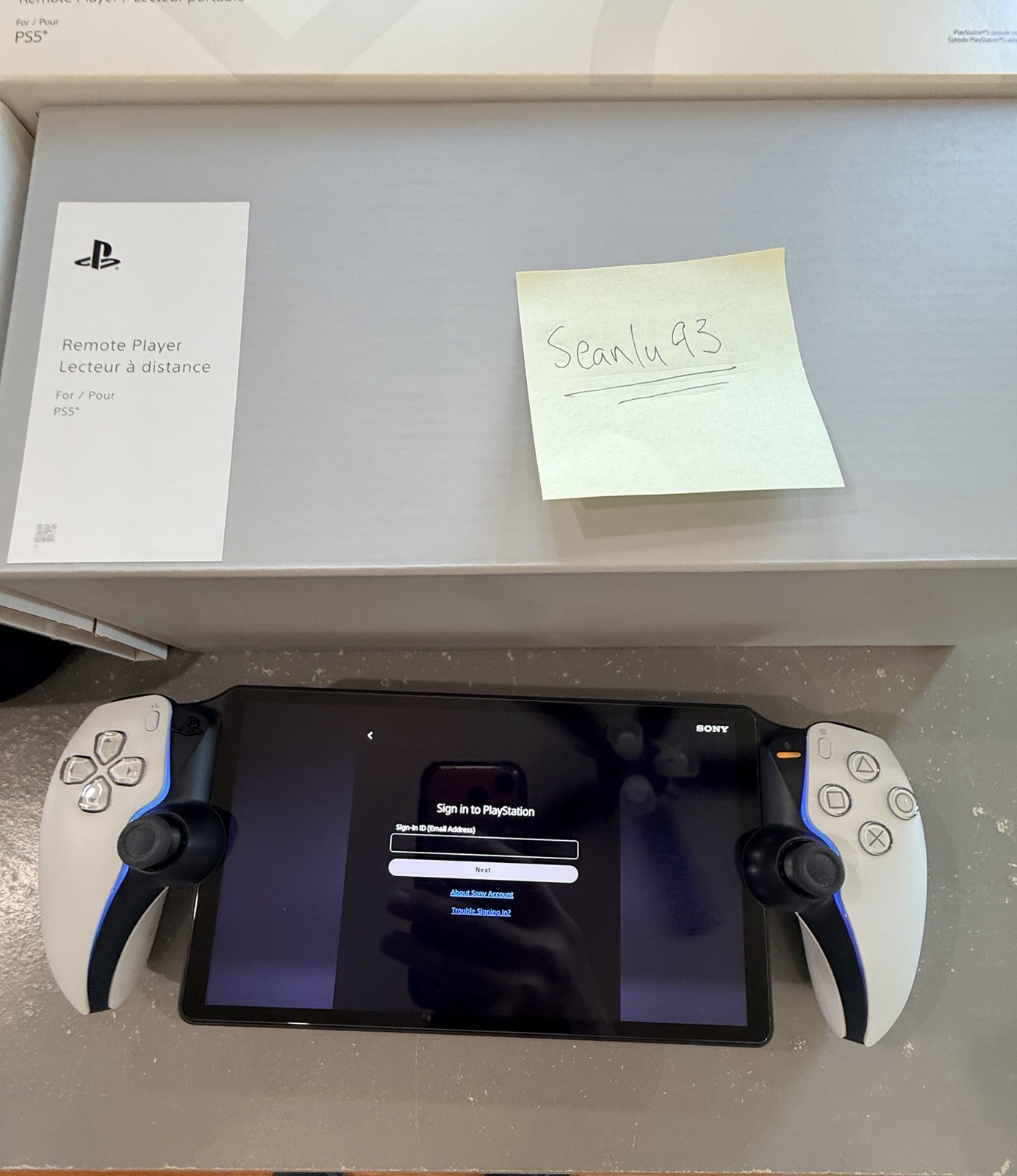 Sony PS5 PlayStation Portal White CFI-Y1001 – Pre owned with original box
