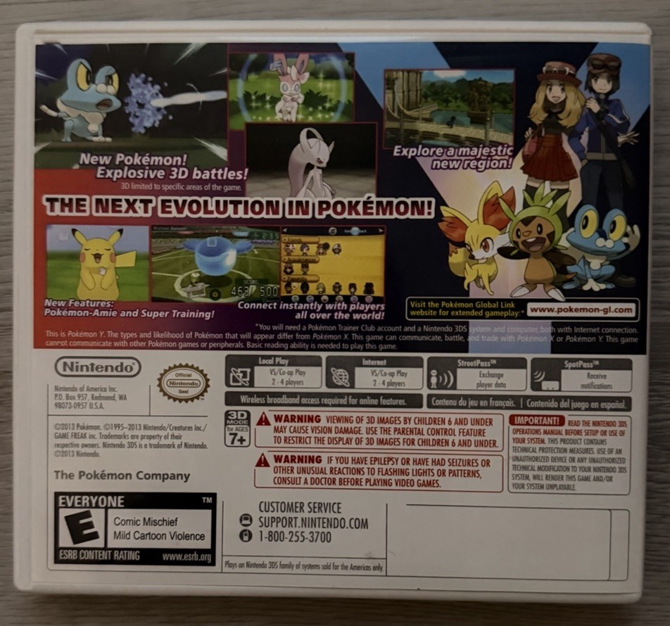 Pokémon Y Nintendo 3DS Game w/ Case & Cartridge E NTSC-U/C 2013