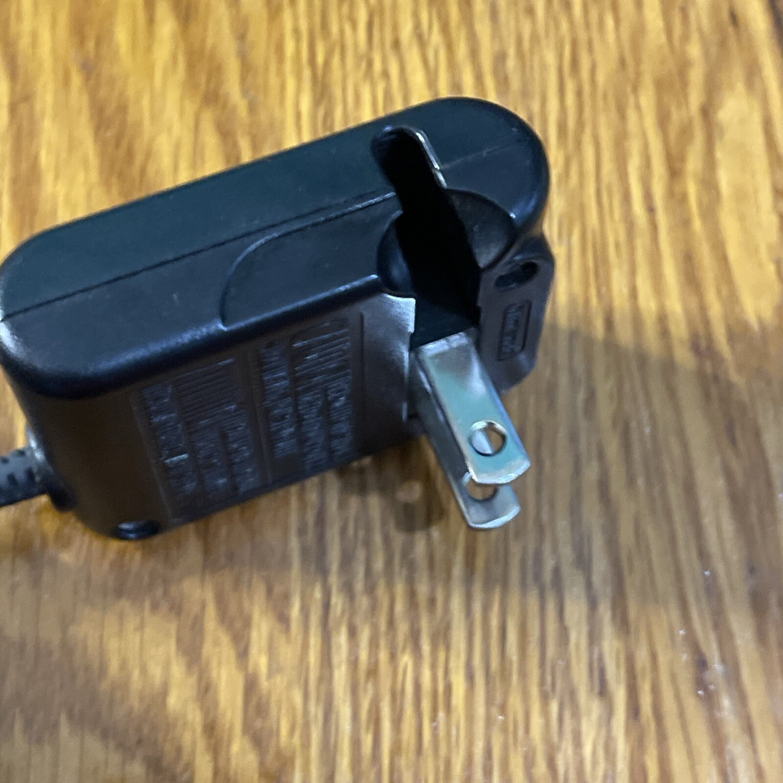 Nintendo GBA SP / DS Original (NTR-002 JPN/USA) Genuine OEM Wall AC Charger