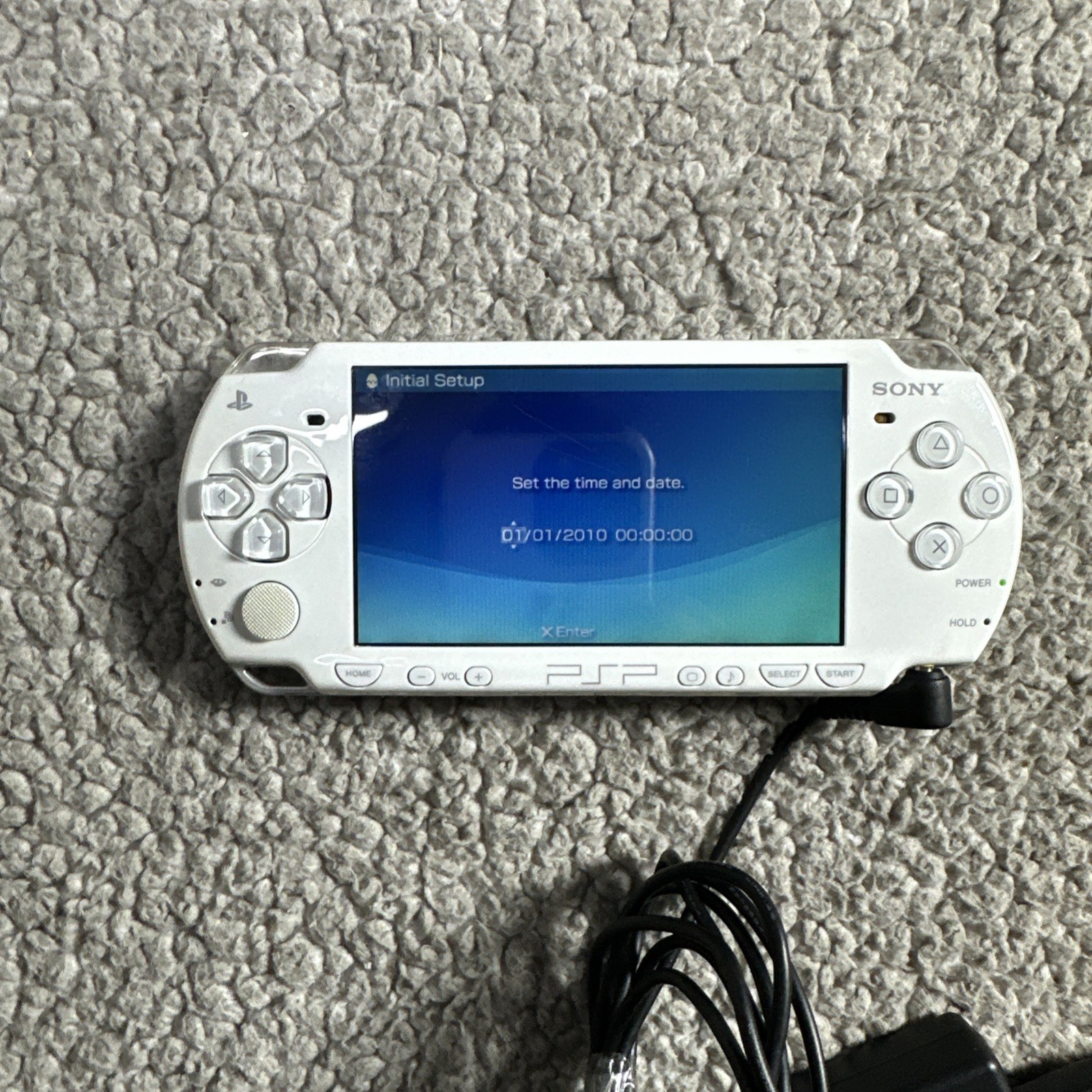Sony PSP Console PSP-2000 with Box And Charger Tested Works (No Battery )