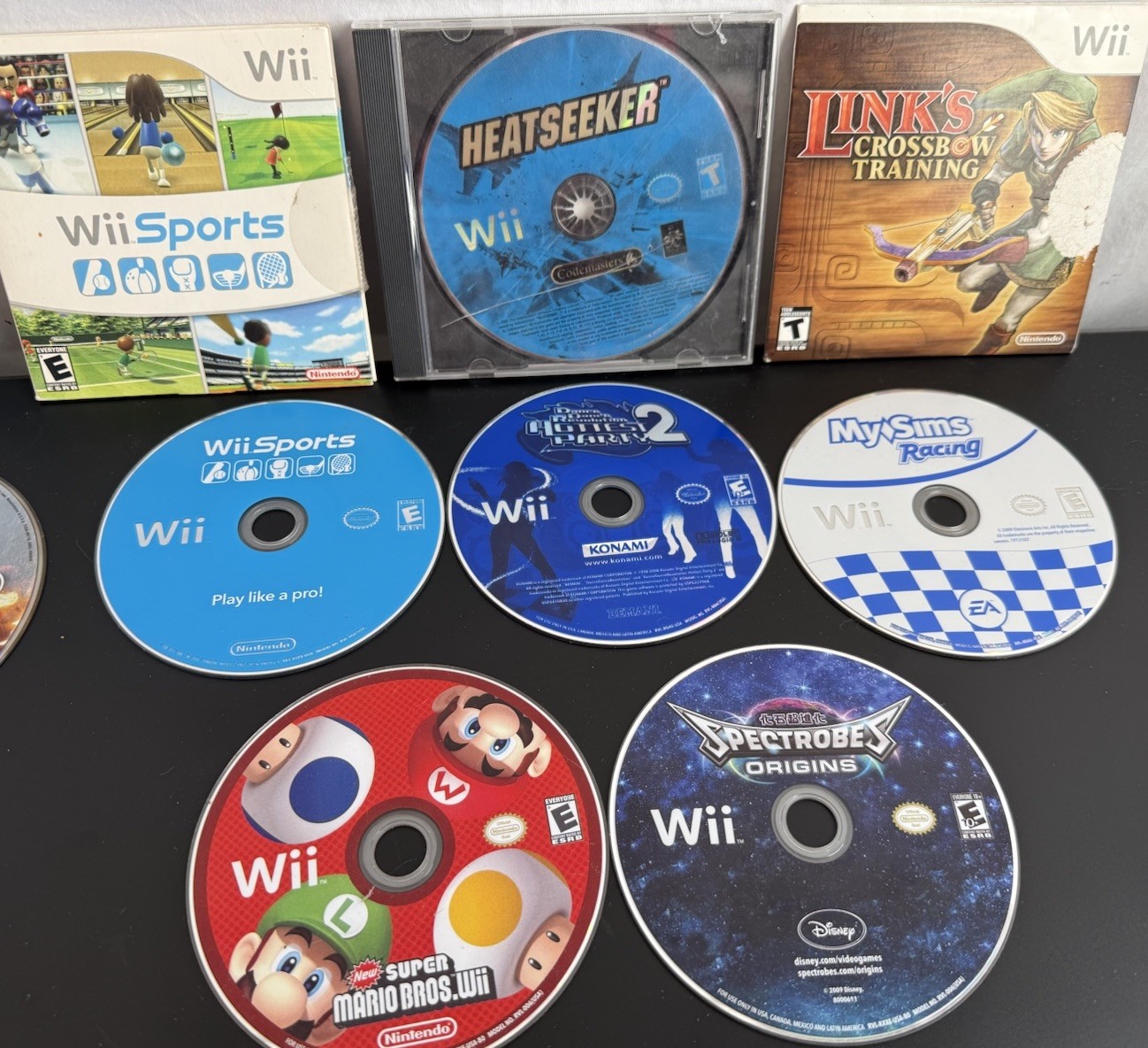 Video Game Lot of (33) Mixed PS3 Wii PS4 Xbox One Xbox 360 DS Gameboy Switch