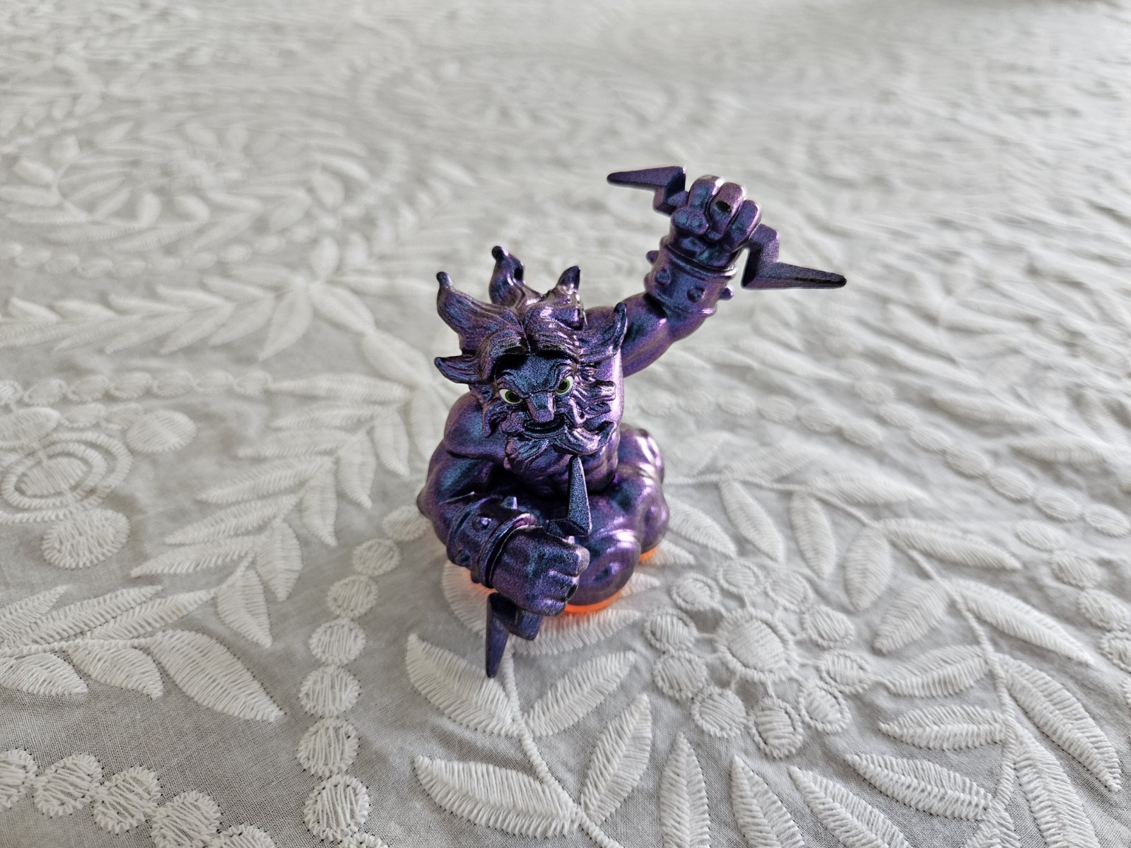 Skylanders Giants Metallic Purple Lightning Rod Variant