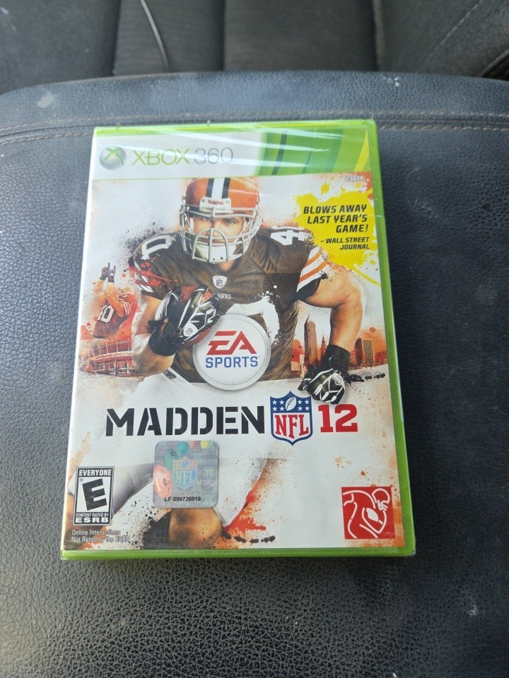 Madden NFL 12 (Microsoft Xbox 360, 2011) NEW/FACTORY SEALED!!