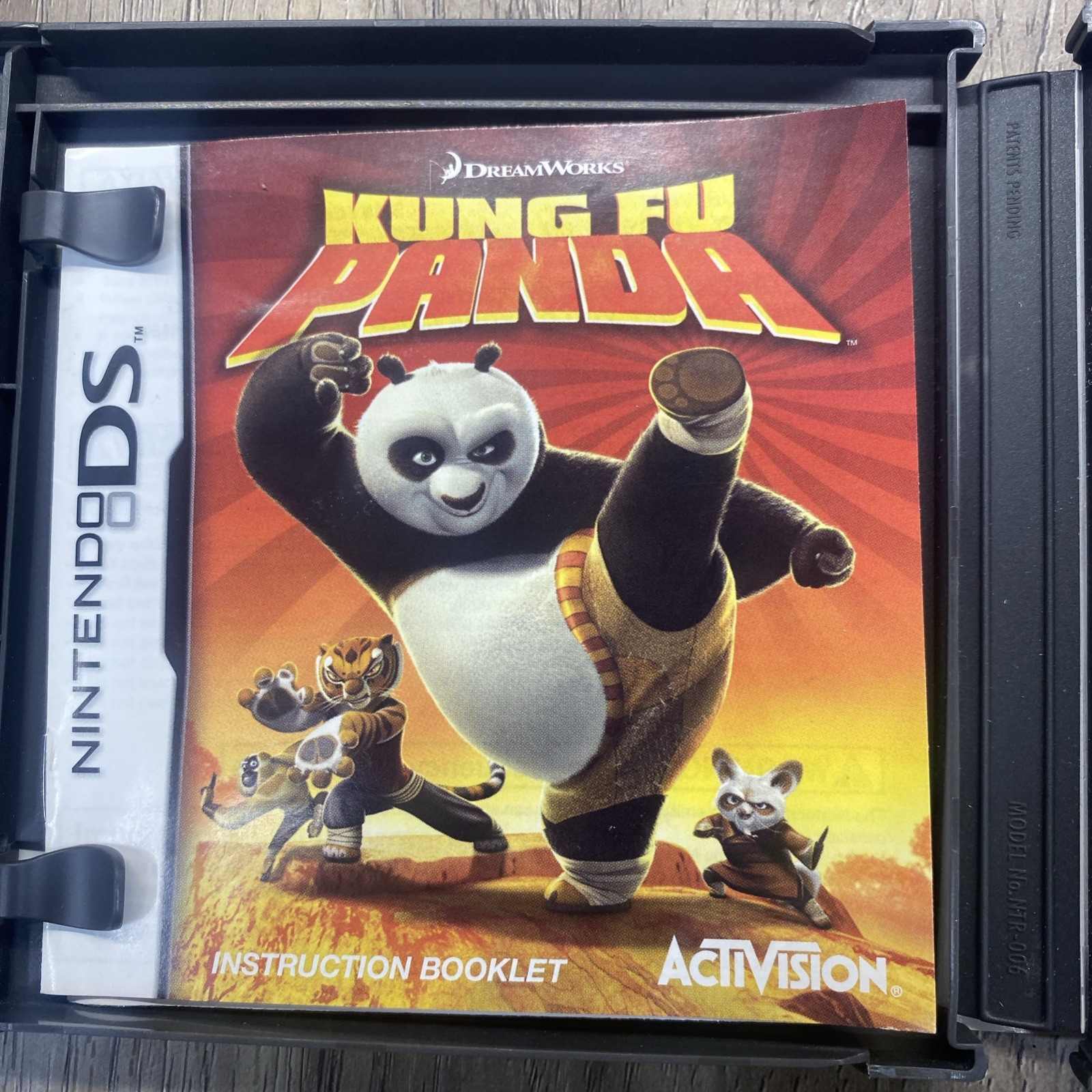 Kung Fu Panda Game (Nintendo DS, 2008) Complete with Case and Booklet