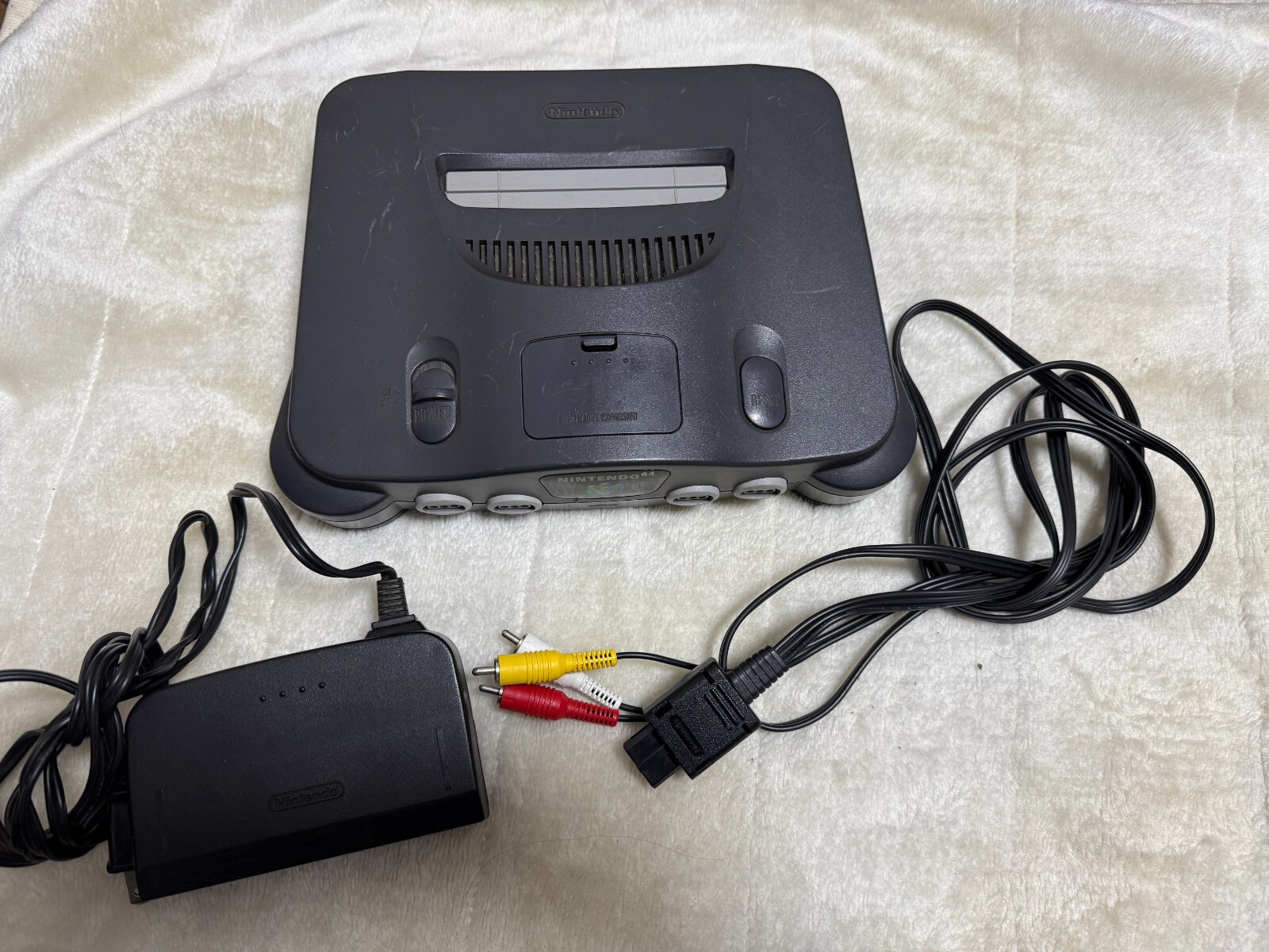 Nintendo 64 Console Bundle – 4 Controllers & Pokémon Stadium 2!- Fully Tested!