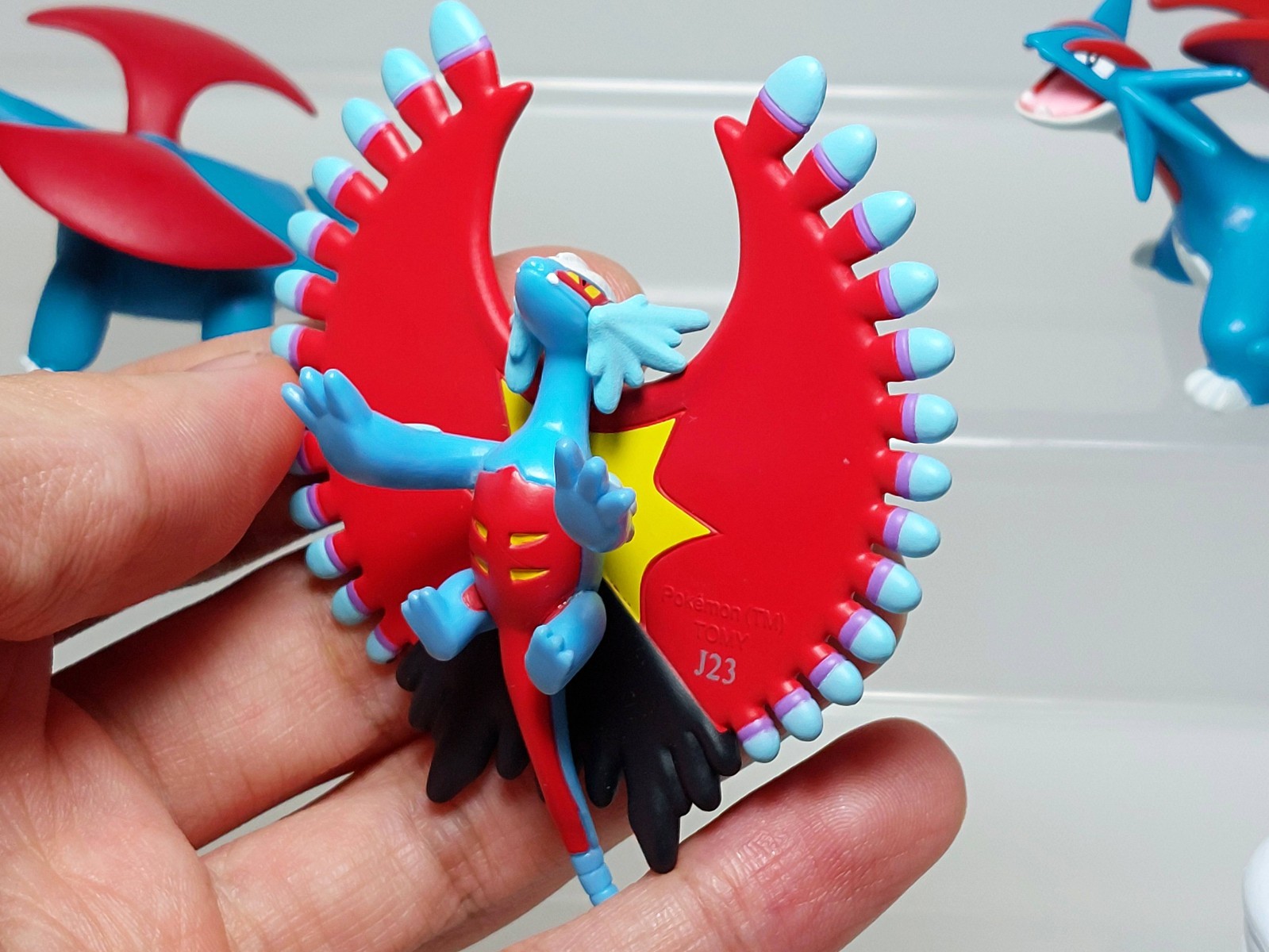 Salamence Shelgon Bagon Roaring Moon Pokemon Figure Takara Tomy Bandai 0.8-1.4in