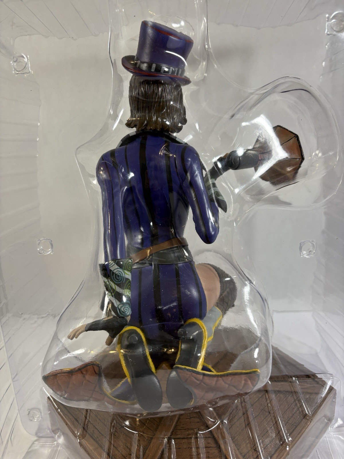 Borderlands 2 Mad Moxxi Collectible Statue 1:4 Scale – Purple