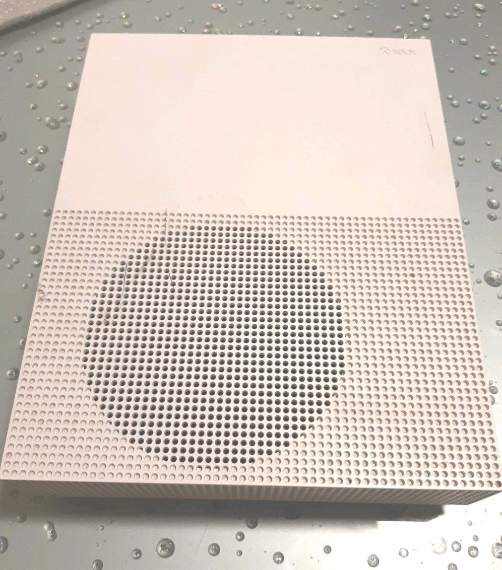 Microsoft Xbox One S 512GB Video Game Console Model 1681 White