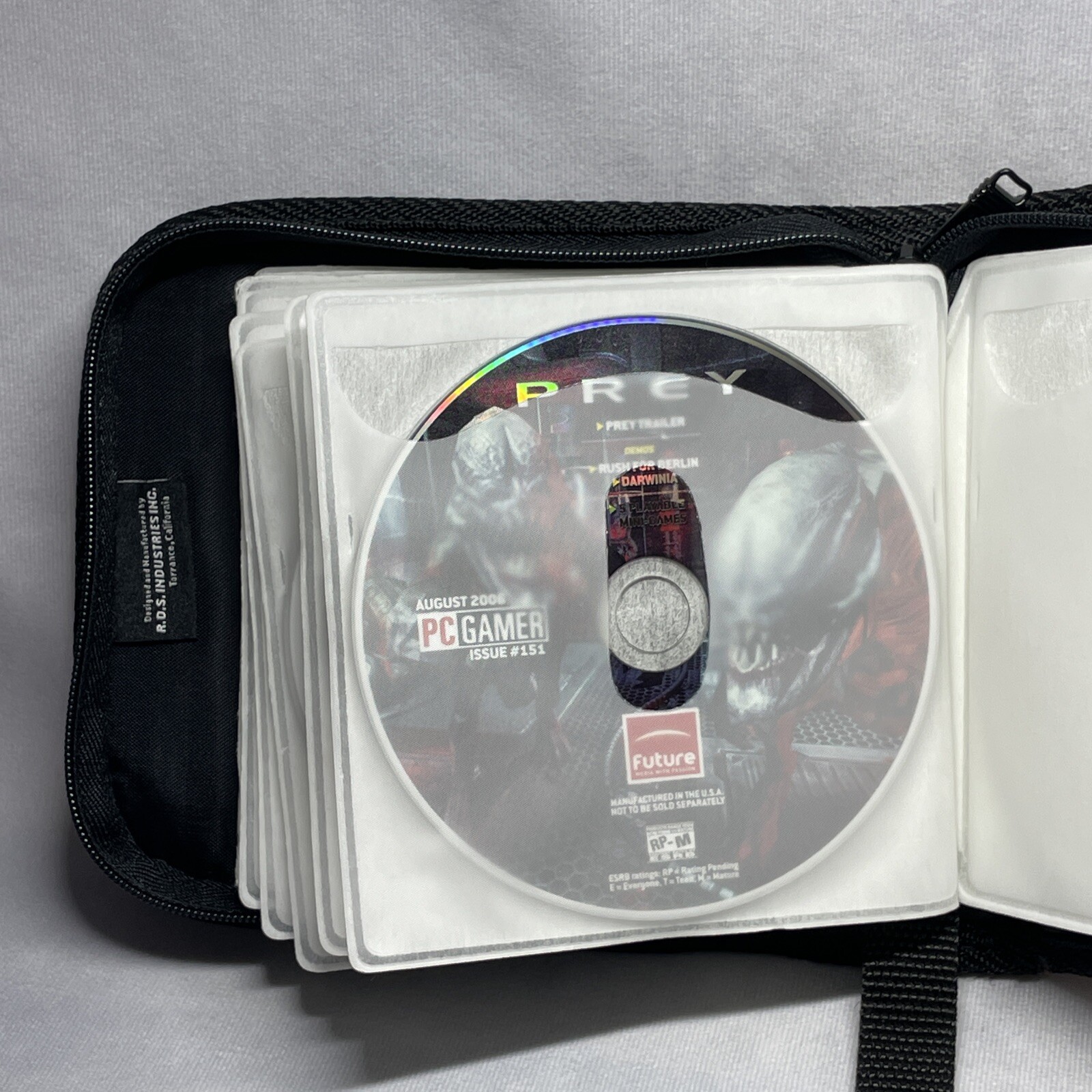 PC Gamer Demo CD Lot 15 Y2K 2000s Vintage Games Zippered Case