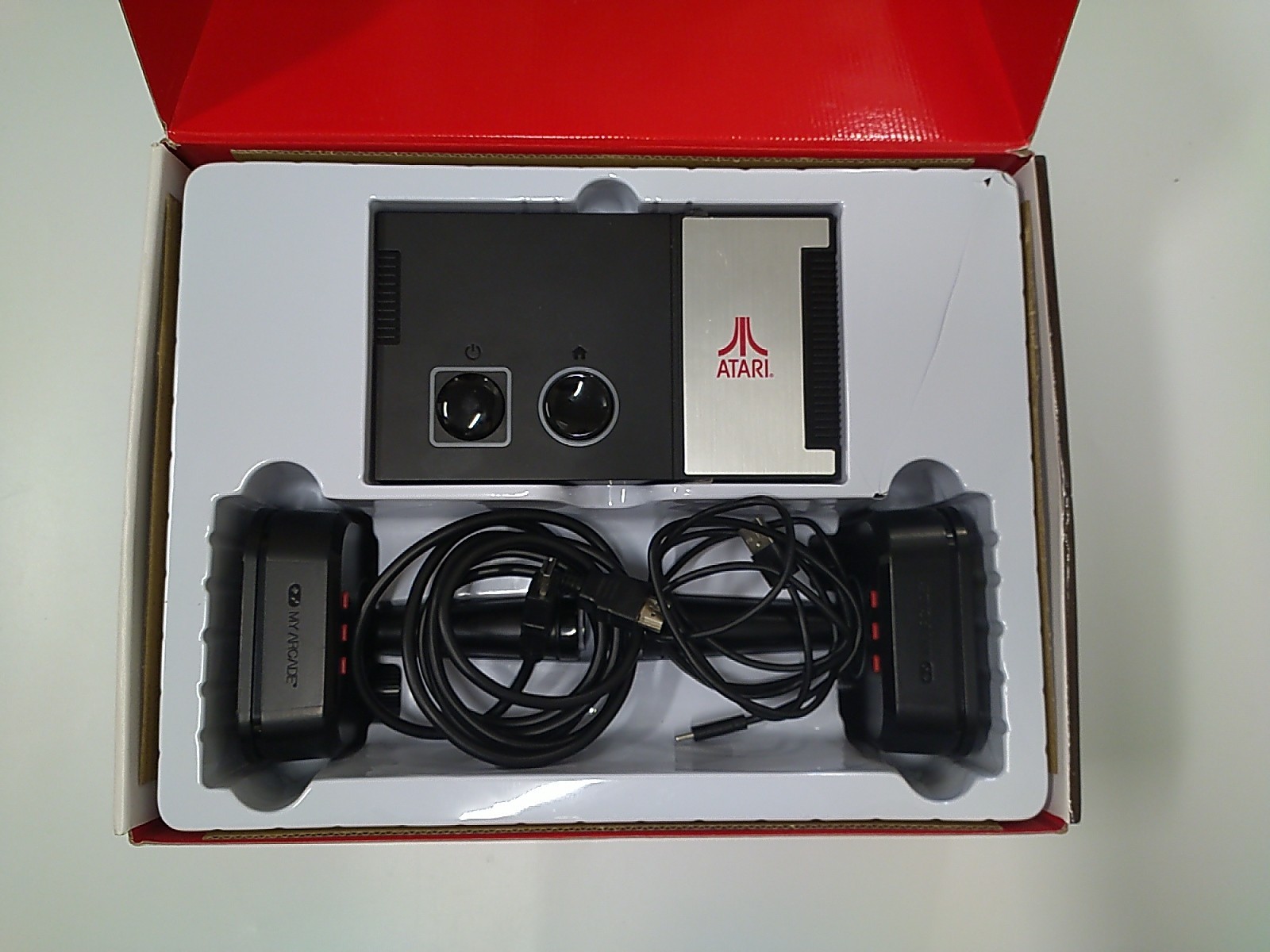 My Arcade Atari Pro HDMI Console Games 7000 – 2 Wireless Controllers – AS-IS