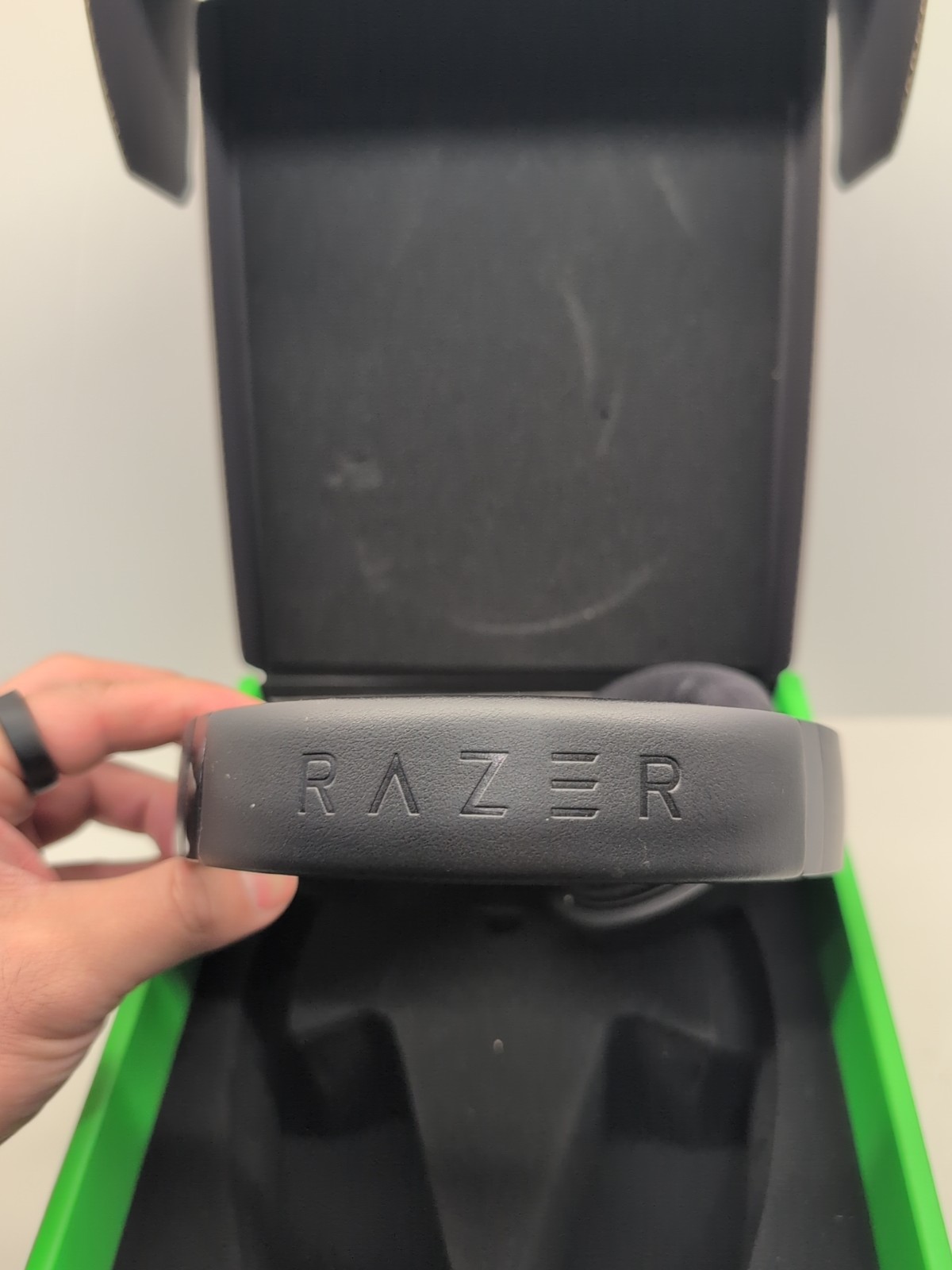 Razer Barracuda Wireless Multi-Platform Gaming & Mobile Headset With Box #2