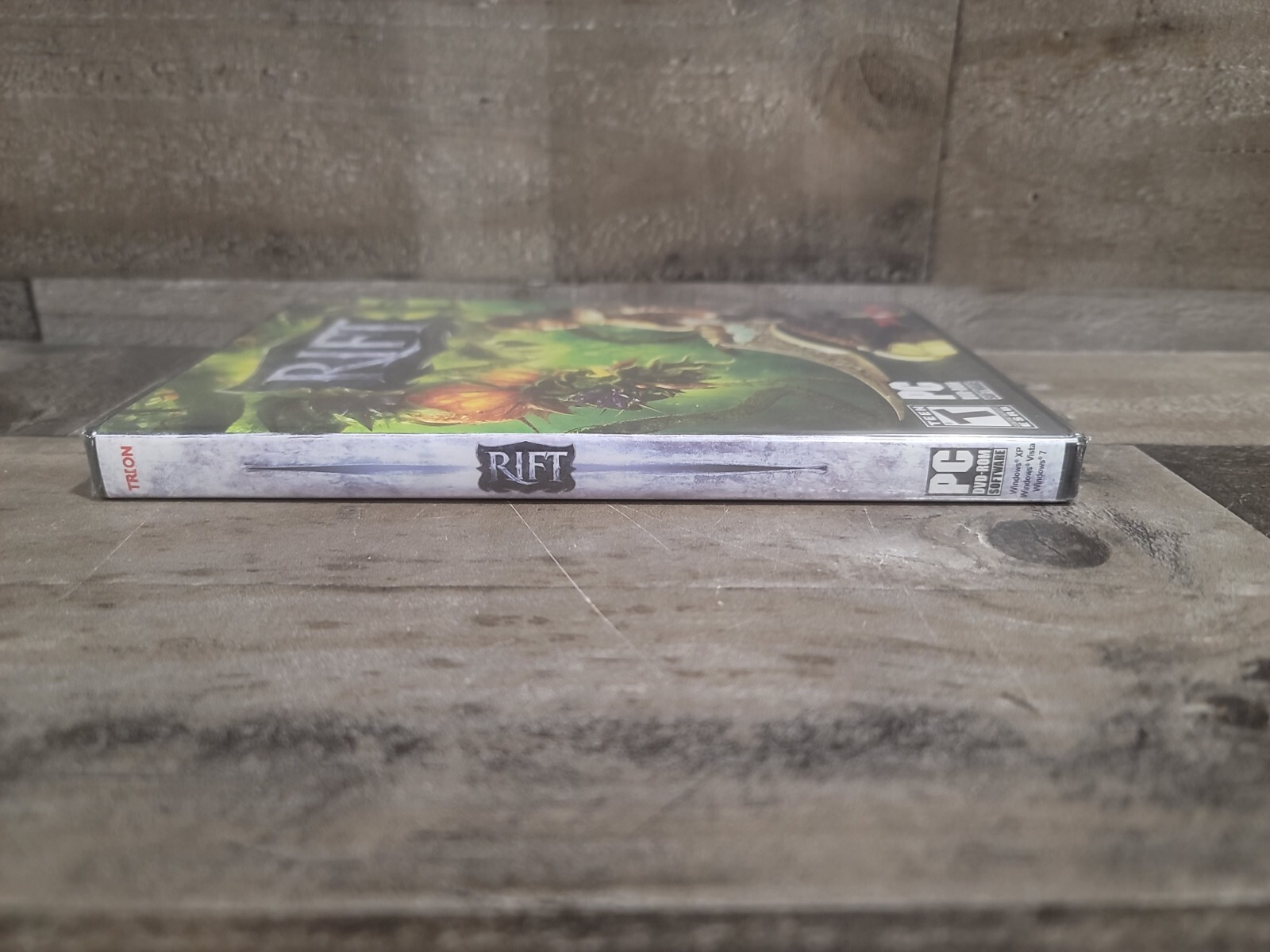 Rift by Trion Worlds – PC DVD-ROM – Video Game – New Sealed
