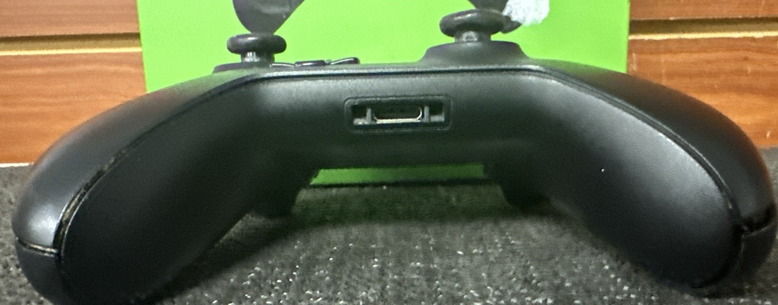 Microsoft Xbox One Wireless Controller Model 1537