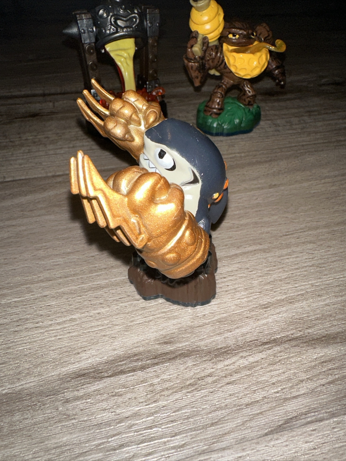 Skylanders Swap Force Fiery Forge Battle Pack Bumble Blast Knockout Terrain Lot