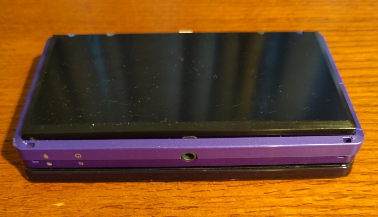 Used Nintendo 3DS Midnight Purple Console w/Capture Card, Atlus Games, Charger